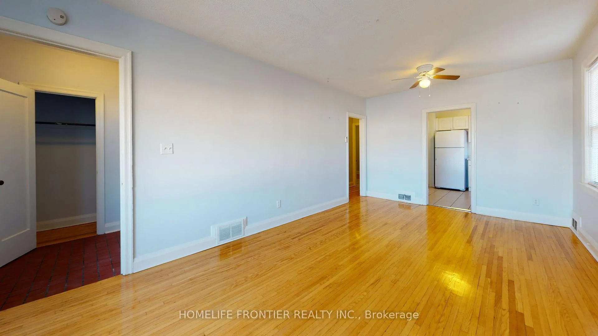 Photo 3 of 191 Queen Street E, Brampton, Queen Street Corridor — HOMEH