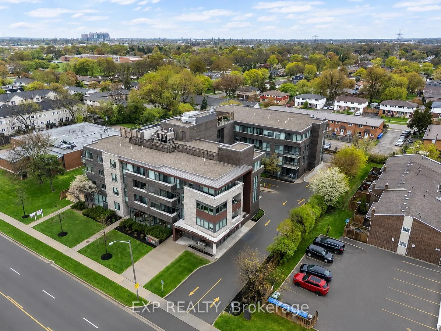 Photo 24 of Unit 109, 1284 Guelph Line, Burlington, Mountainside — HOMEH