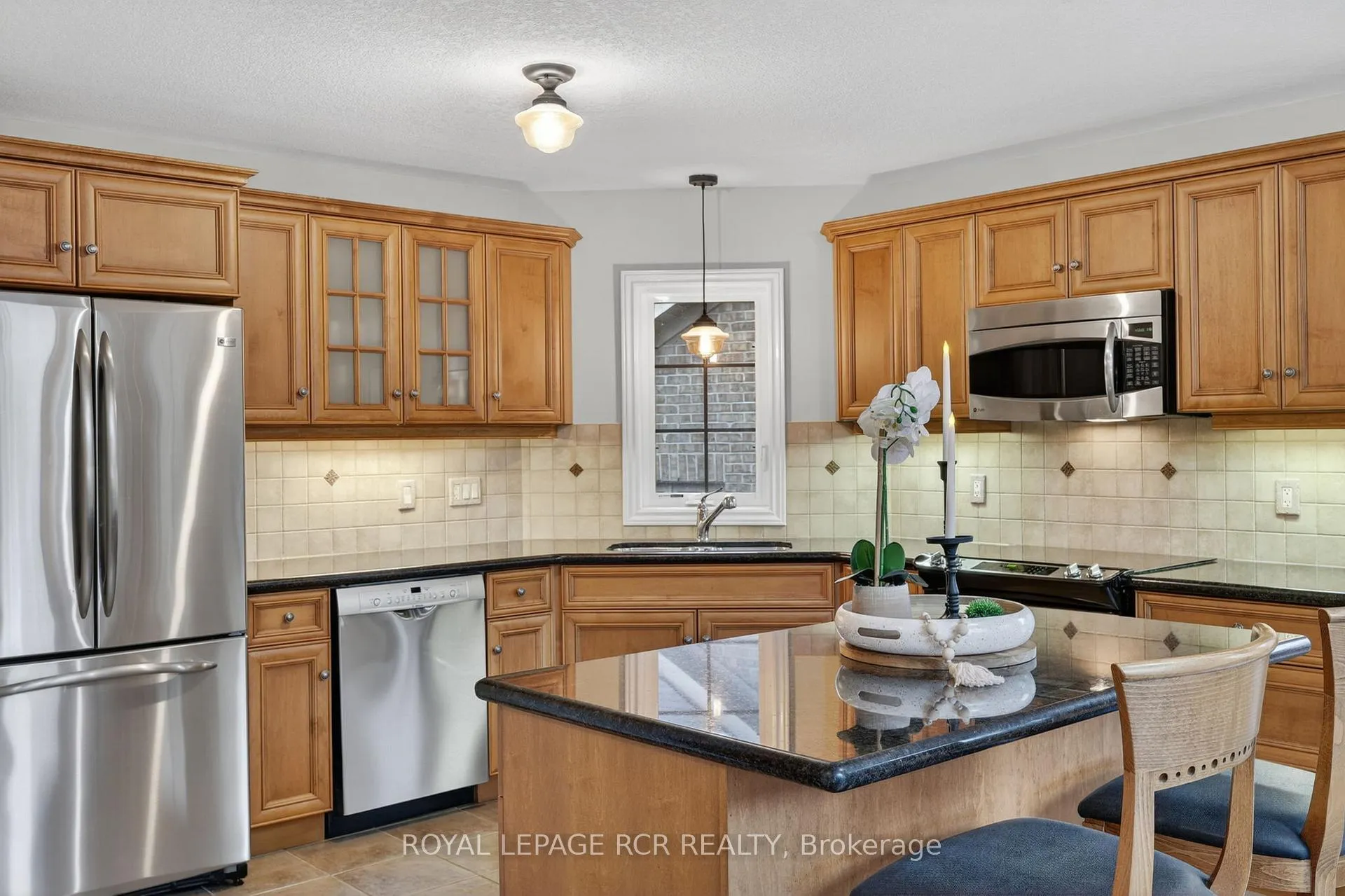 Photo 12 of Unit 5, 1 Reddington Drive, Caledon, Rural Caledon — HOMEH