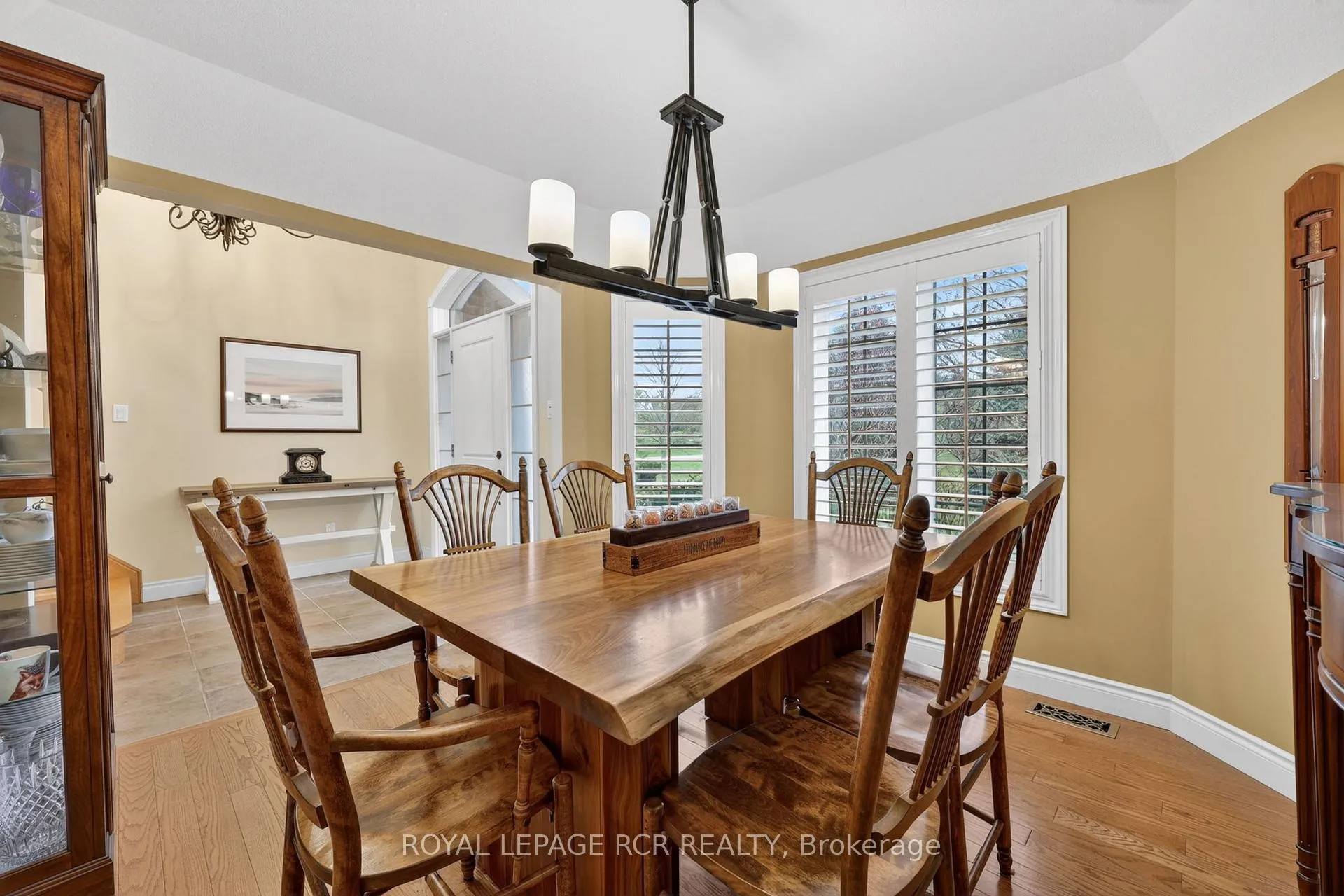 Photo 15 of Unit 5, 1 Reddington Drive, Caledon, Rural Caledon — HOMEH