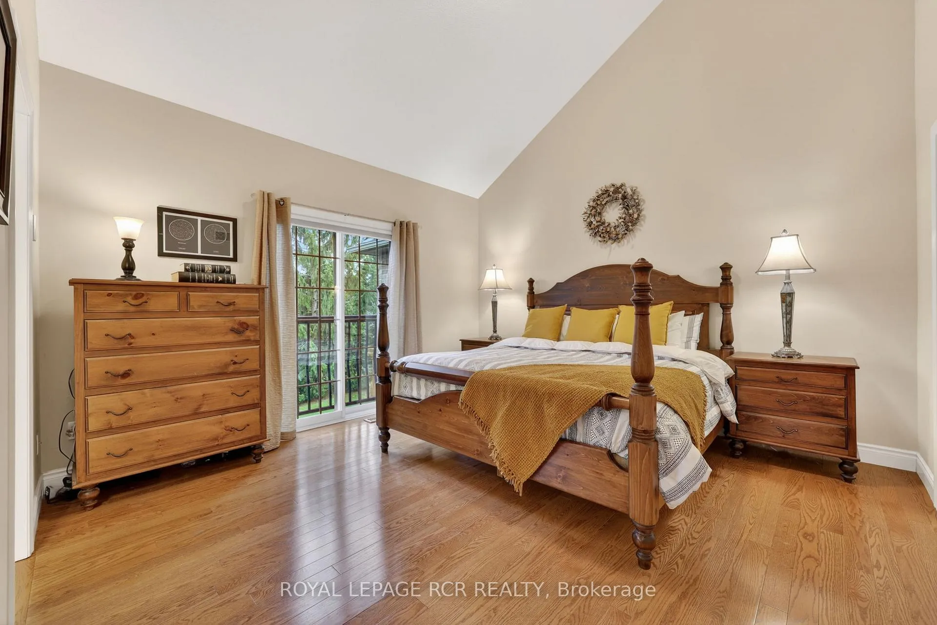 Photo 16 of Unit 5, 1 Reddington Drive, Caledon, Rural Caledon — HOMEH