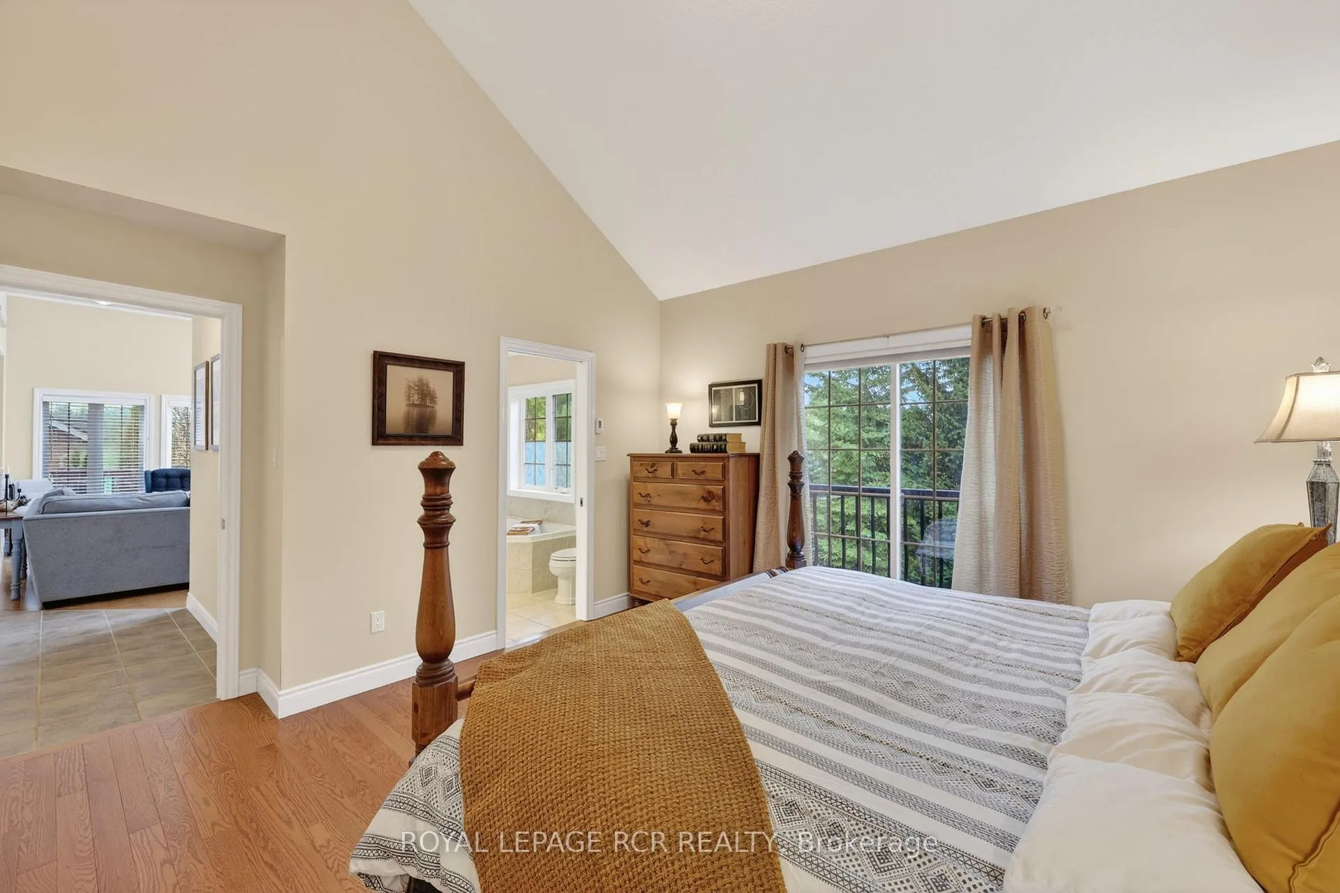 Photo 17 of Unit 5, 1 Reddington Drive, Caledon, Rural Caledon — HOMEH