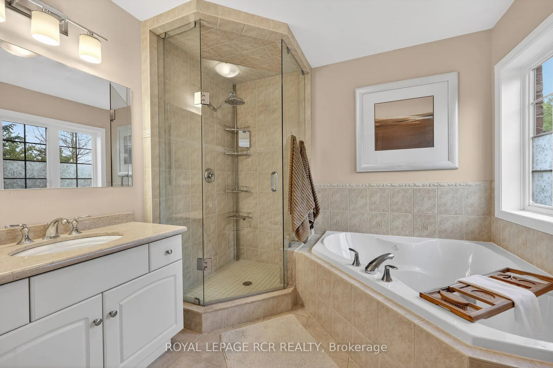 Photo 19 of Unit 5, 1 Reddington Drive, Caledon, Rural Caledon — HOMEH