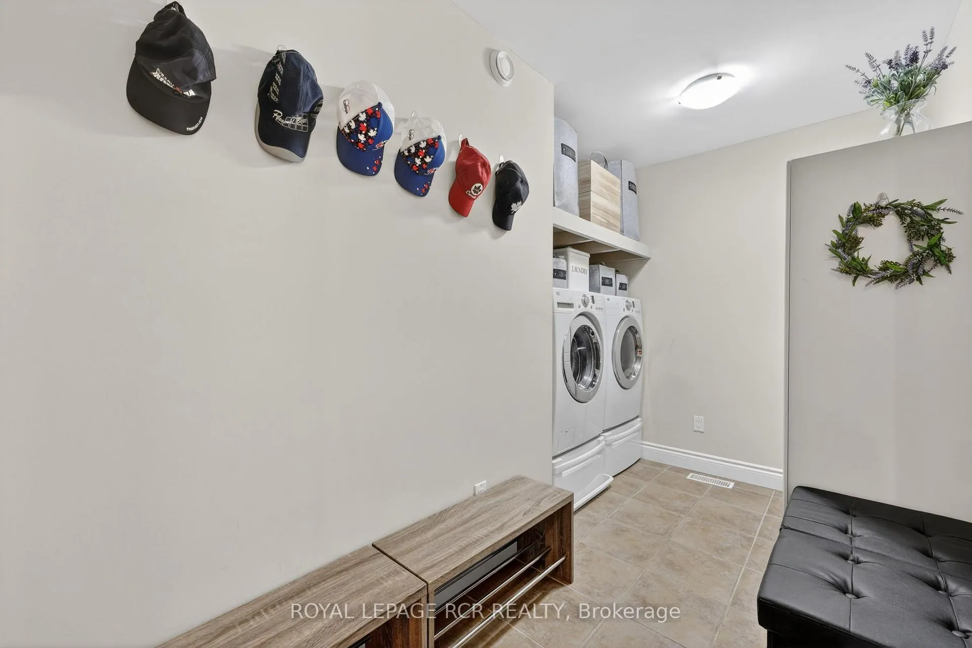 Photo 20 of Unit 5, 1 Reddington Drive, Caledon, Rural Caledon — HOMEH