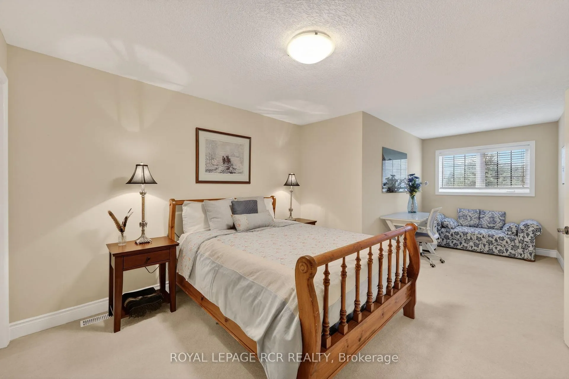 Photo 25 of Unit 5, 1 Reddington Drive, Caledon, Rural Caledon — HOMEH