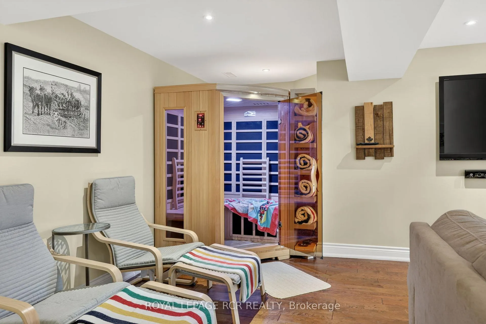 Photo 30 of Unit 5, 1 Reddington Drive, Caledon, Rural Caledon — HOMEH