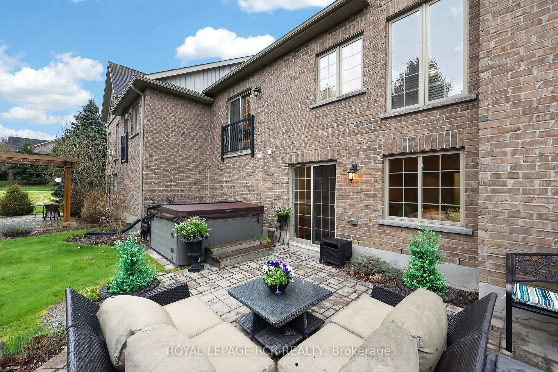 Photo 37 of Unit 5, 1 Reddington Drive, Caledon, Rural Caledon — HOMEH