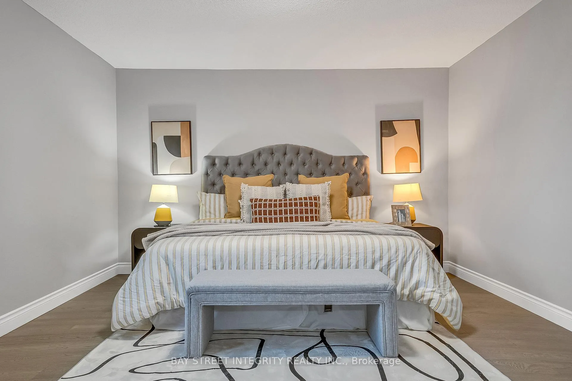 Photo 28 of 354 Waterside Crescent, Vaughan, Maple — HOMEH