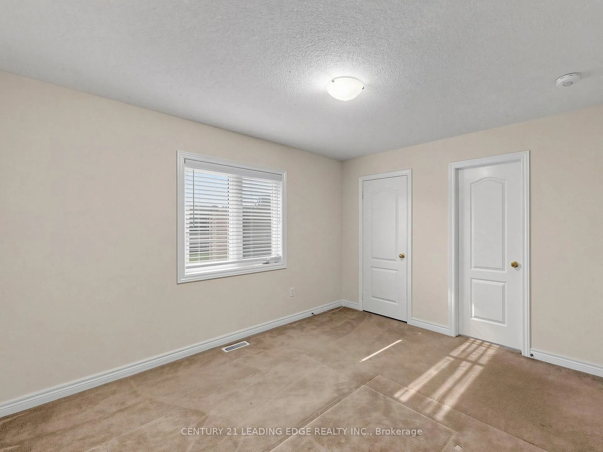 Photo 31 of 51 Drummondville Drive, Brampton, Bram East — HOMEH