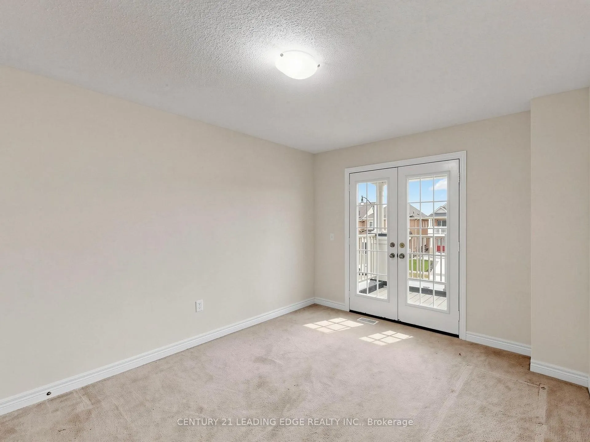 Photo 36 of 51 Drummondville Drive, Brampton, Bram East — HOMEH