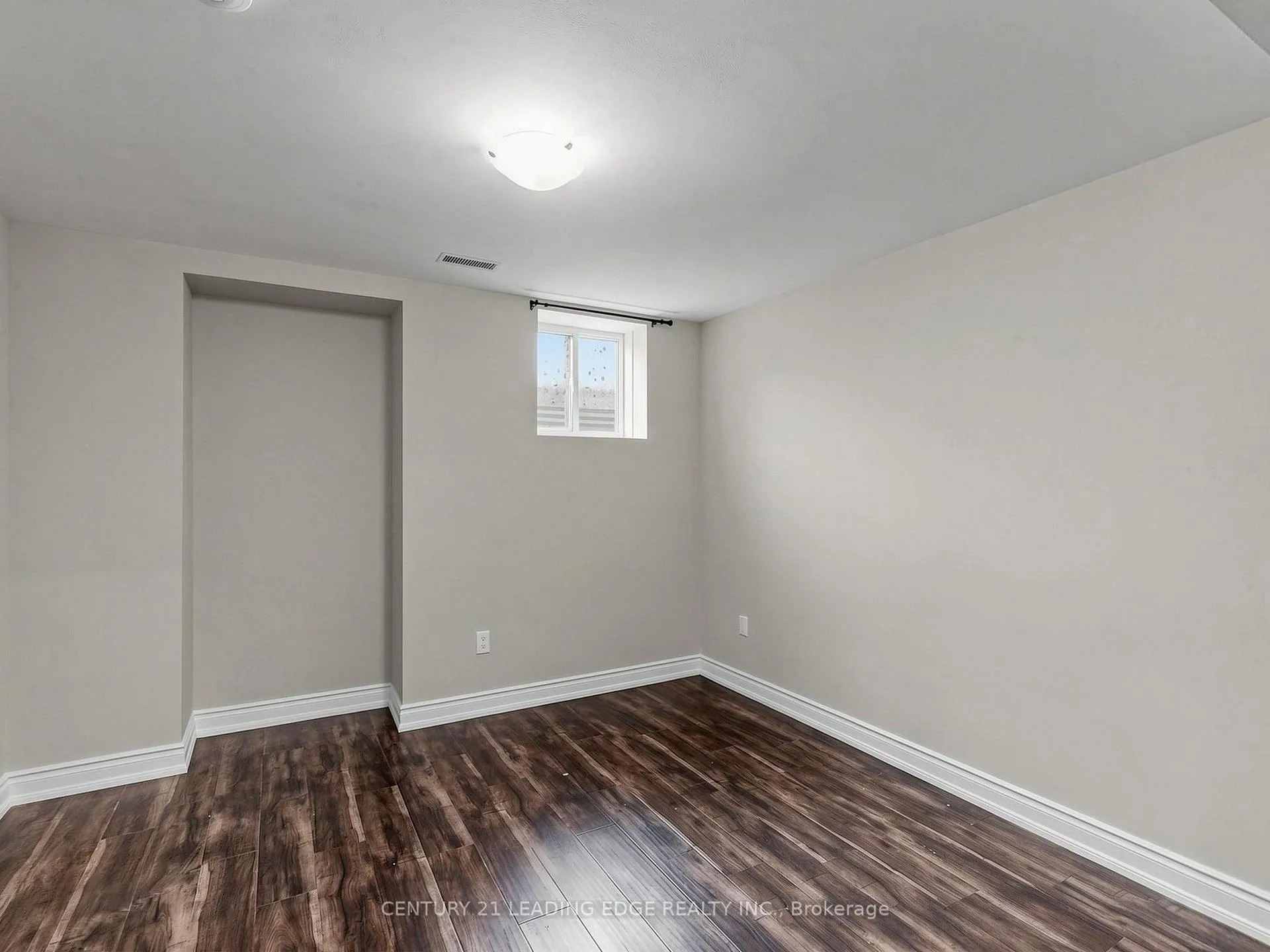 Photo 40 of 51 Drummondville Drive, Brampton, Bram East — HOMEH
