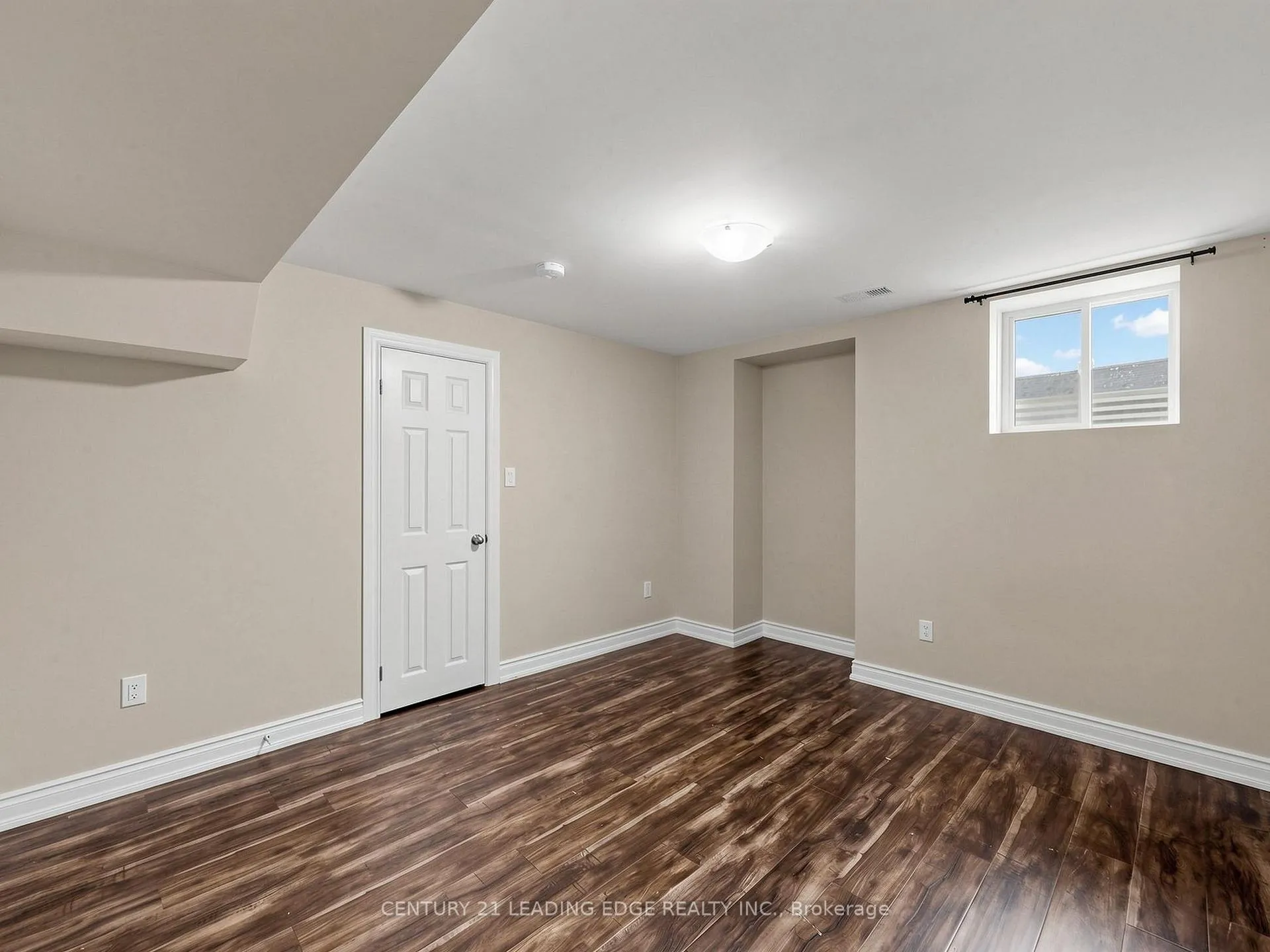 Photo 41 of 51 Drummondville Drive, Brampton, Bram East — HOMEH