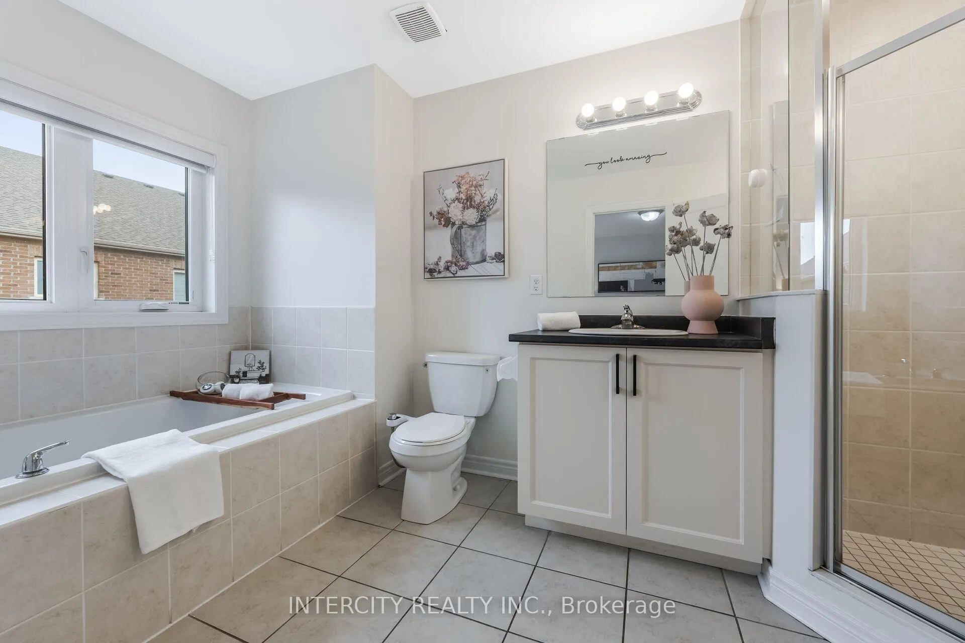 Photo 26 of 31 Matterhorn Road, Brampton, Northwest Brampton — HOMEH