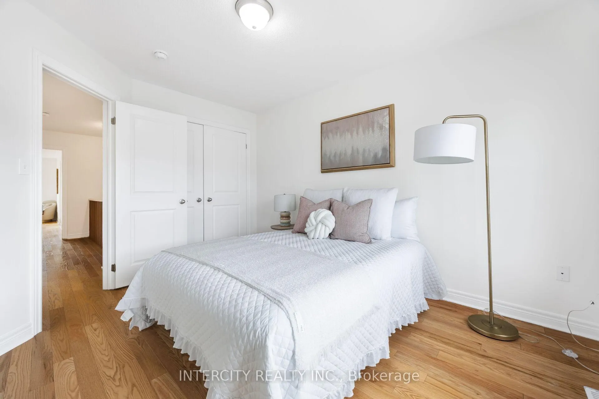 Photo 29 of 31 Matterhorn Road, Brampton, Northwest Brampton — HOMEH
