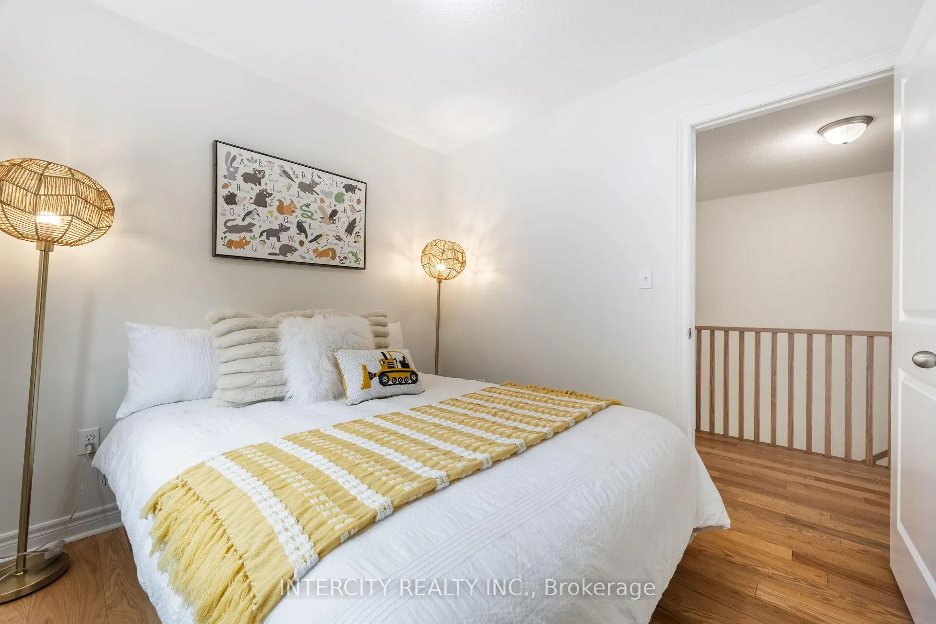 Photo 35 of 31 Matterhorn Road, Brampton, Northwest Brampton — HOMEH