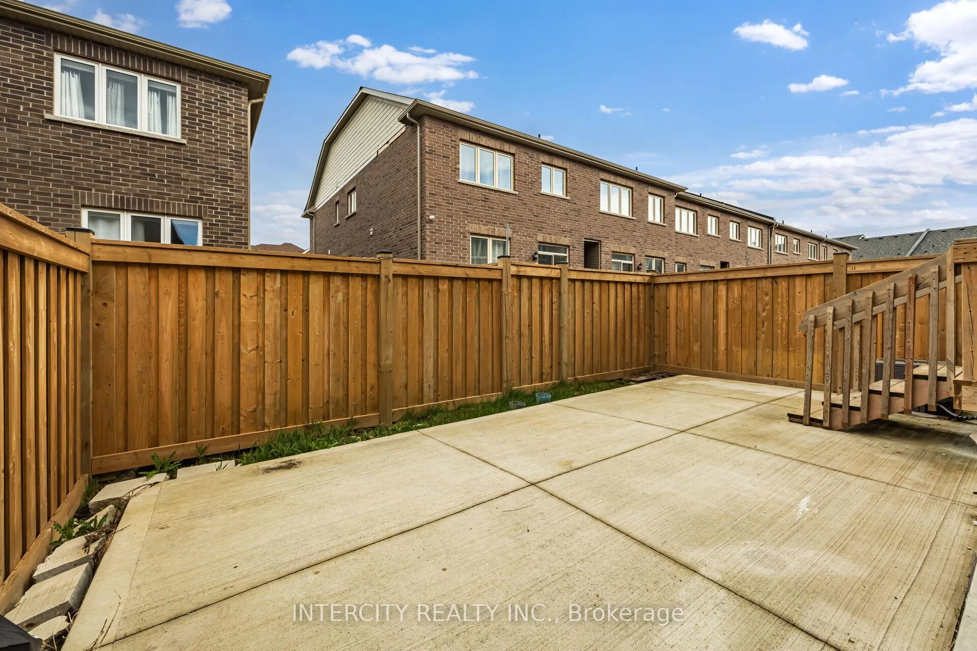 Photo 48 of 31 Matterhorn Road, Brampton, Northwest Brampton — HOMEH