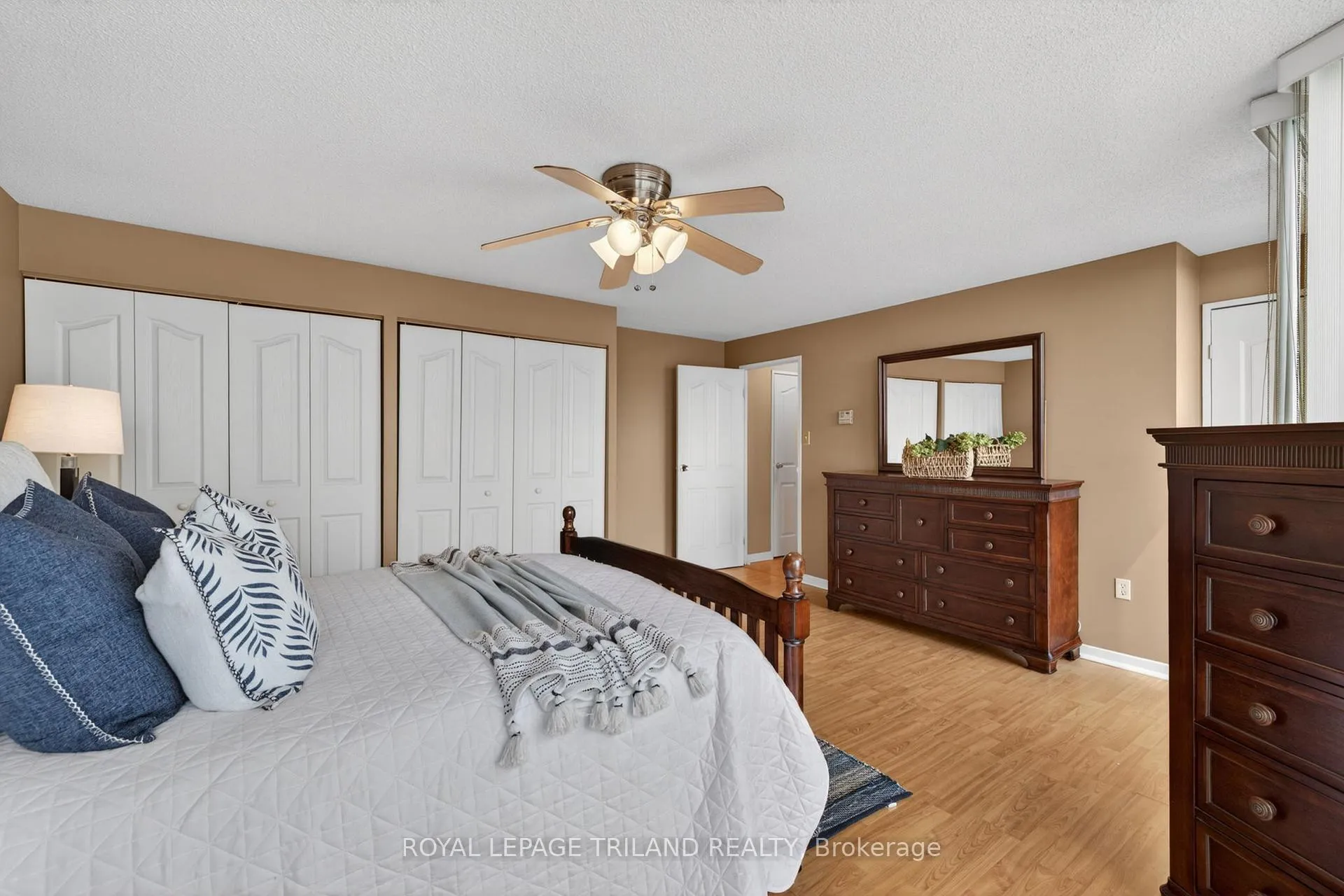 Photo 25 of Unit 810, 127 Belmont Drive, London, South O — HOMEH