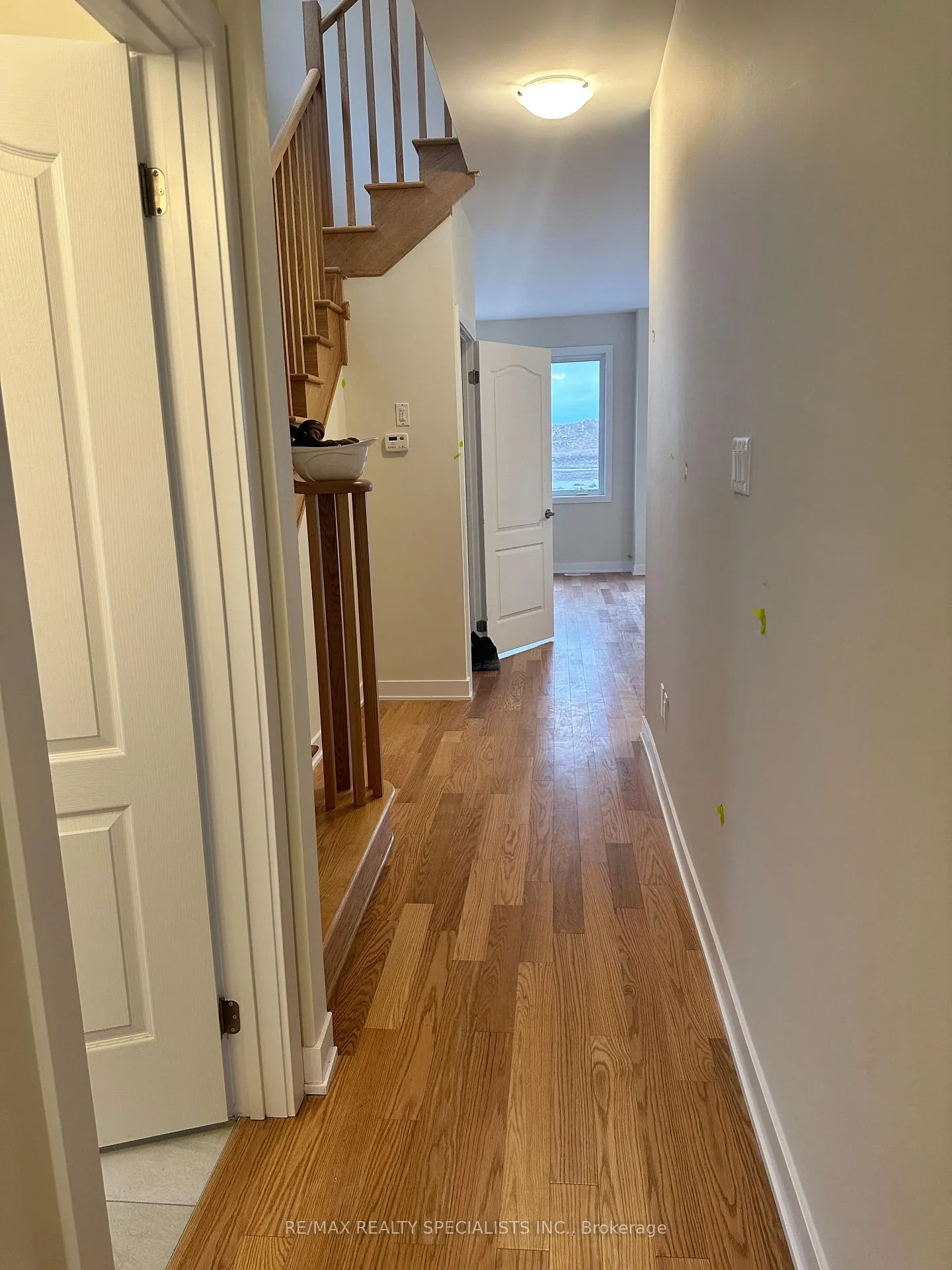 Photo 3 of 42 Rowlock Street, Welland, Dain City — HOMEH