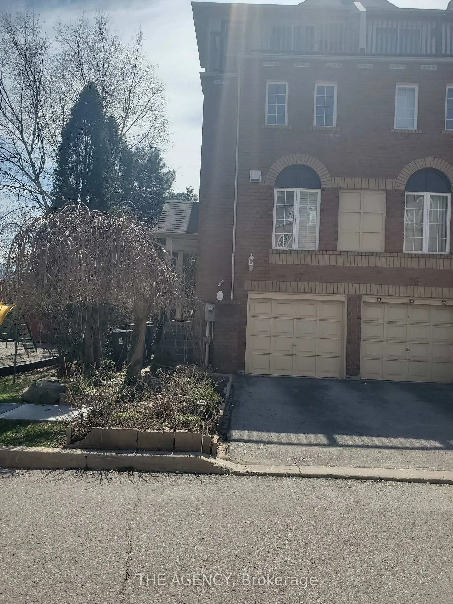 Front of Unit 27, 189 Galloway Road
