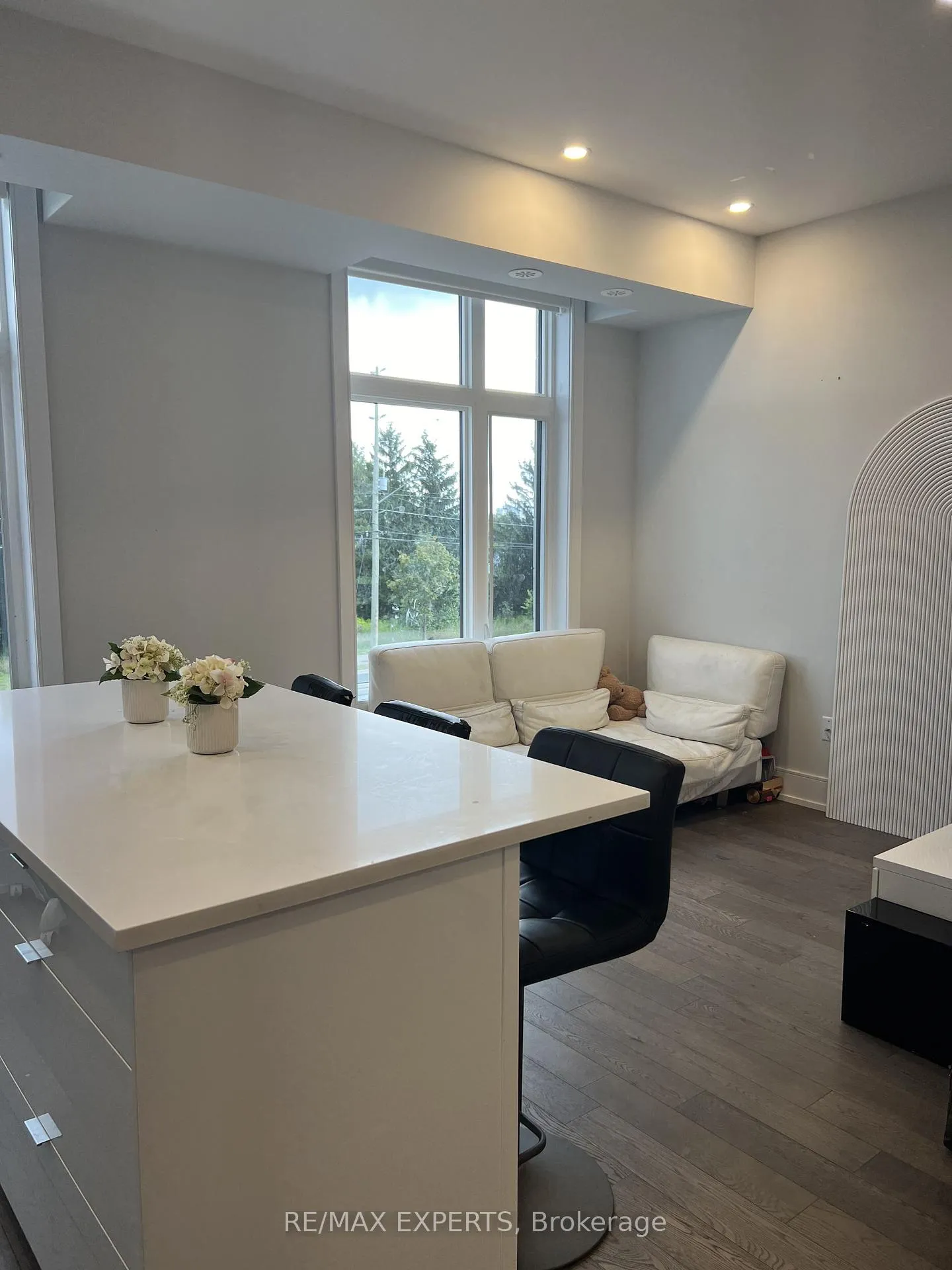 Photo 5 of Unit U213, 9560 Islington Avenue, Vaughan, Sonoma Heights — HOMEH