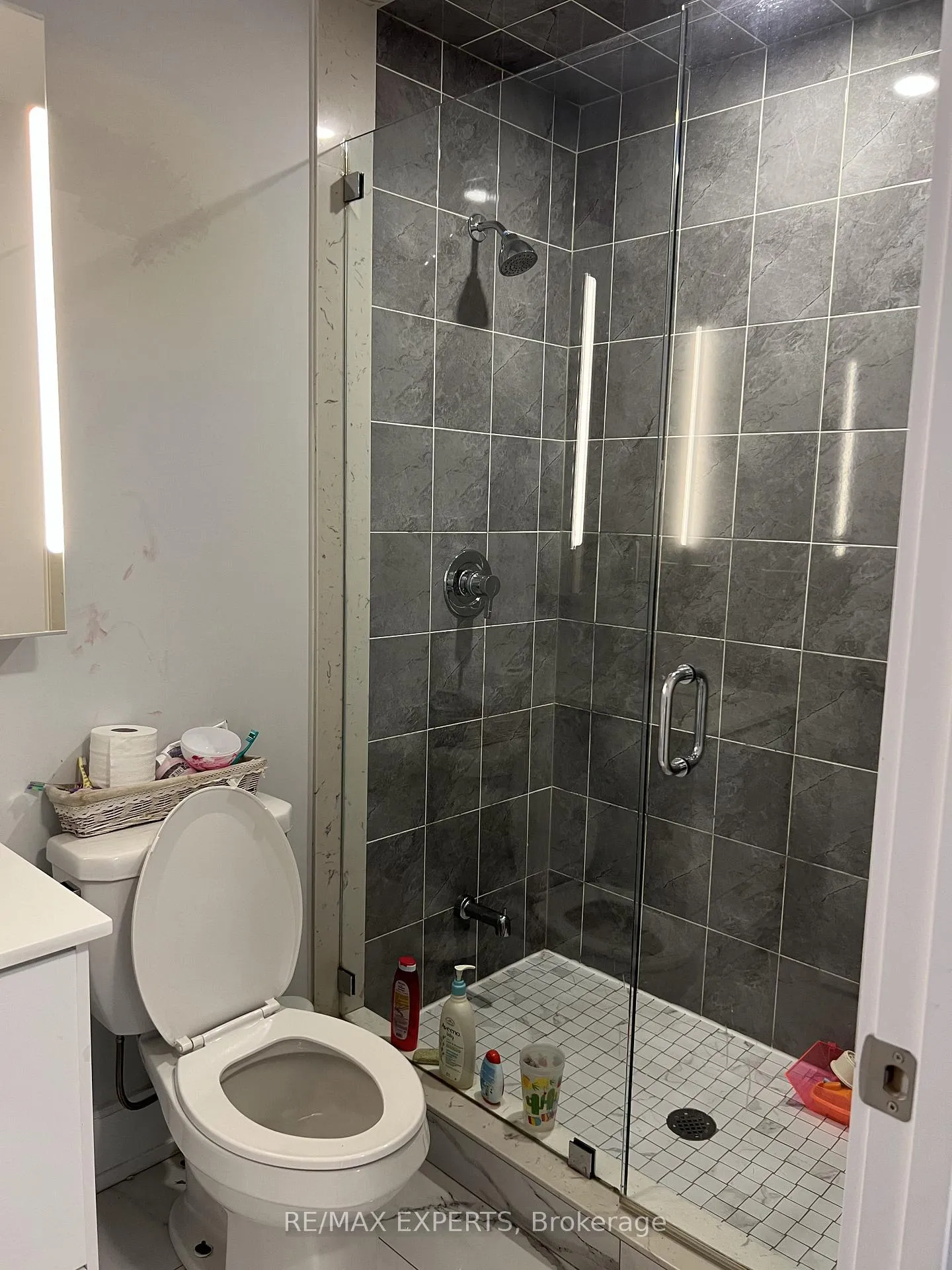 Photo 13 of Unit U213, 9560 Islington Avenue, Vaughan, Sonoma Heights — HOMEH