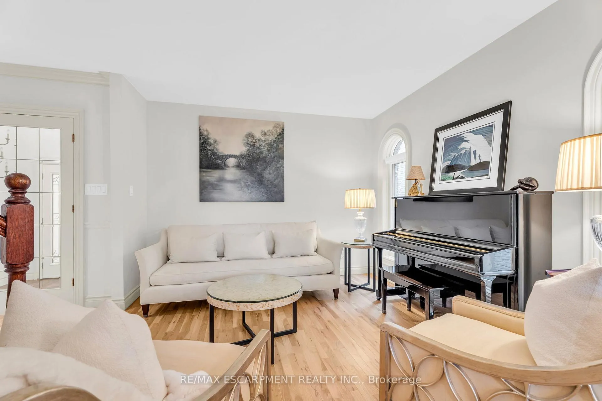 Photo 7 of 484 Bush Drive, Hamilton, Ancaster — HOMEH