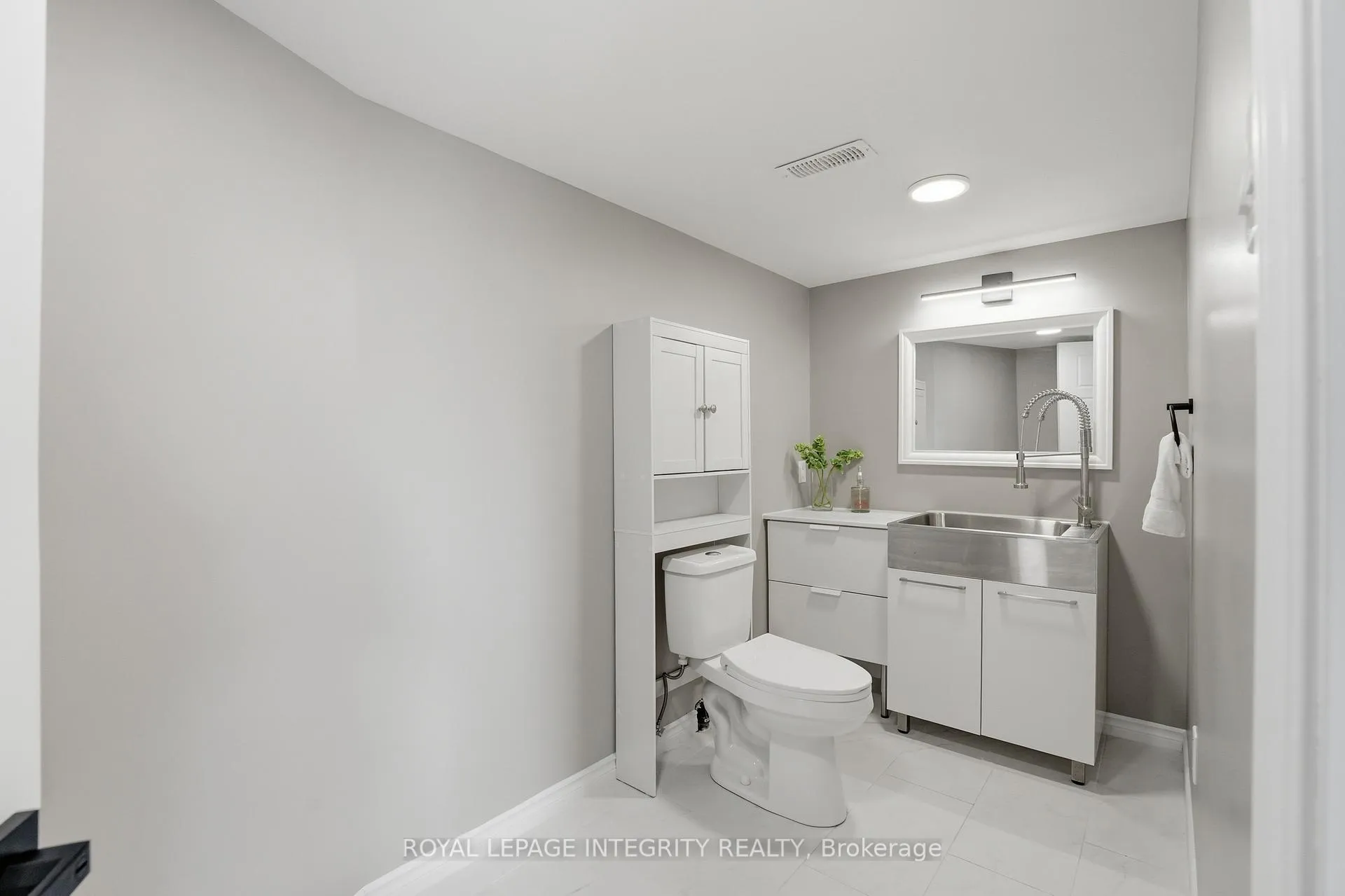 Photo 29 of 48 Code Crescent, Carleton Place — HOMEH