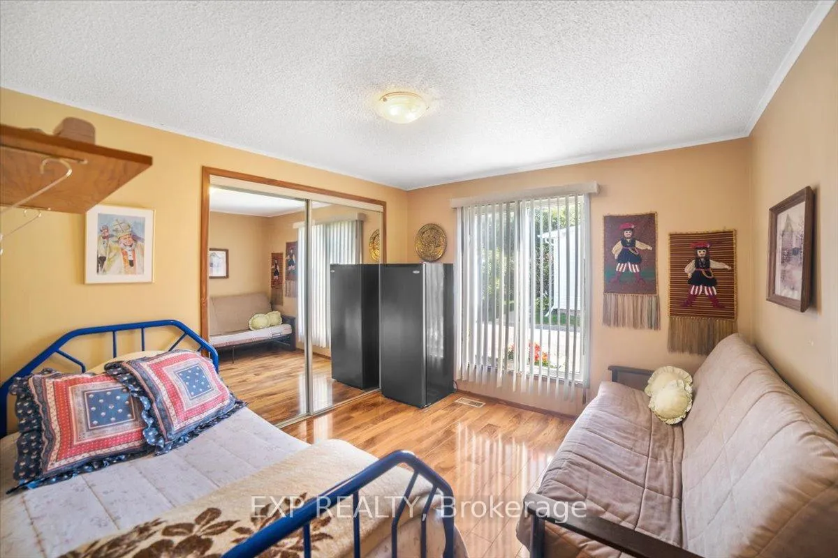 Photo 18 of 36 Juno Crescent, Georgina, Sutton & Jackson's Point — HOMEH