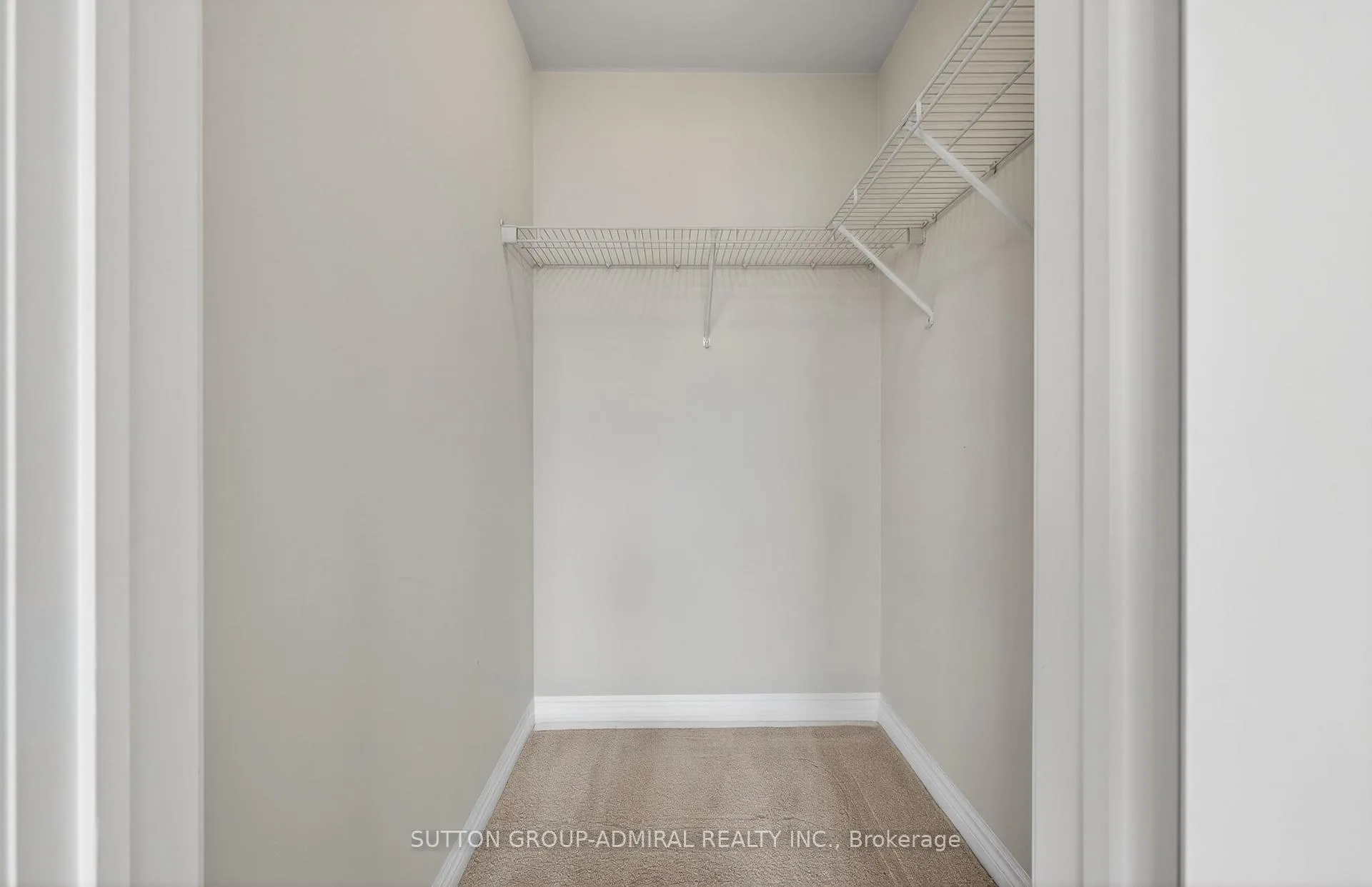 Photo 18 of Unit 304, 5327 Upper Middle Road, Burlington, Orchard — HOMEH