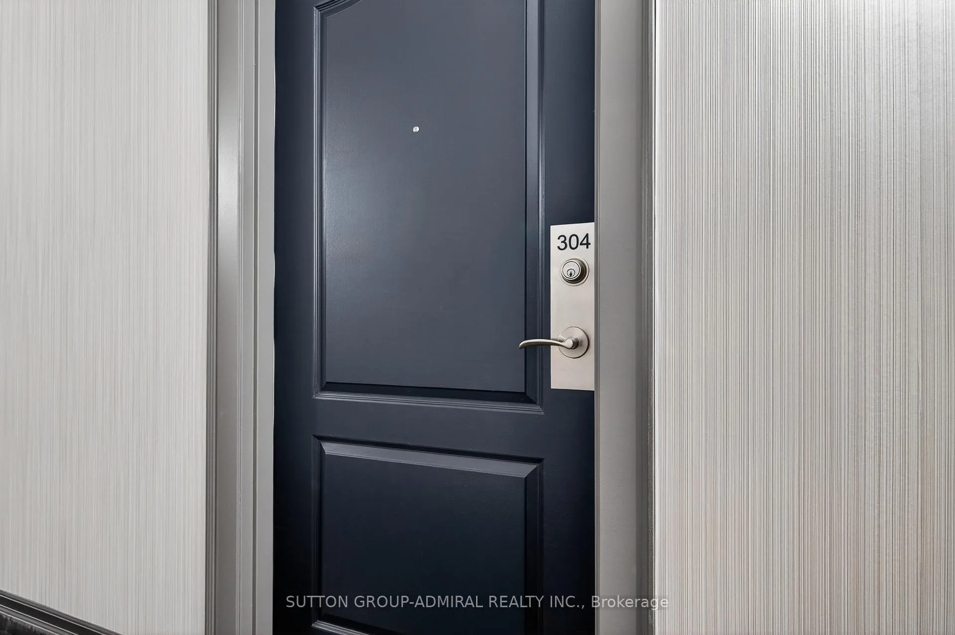 Photo 22 of Unit 304, 5327 Upper Middle Road, Burlington, Orchard — HOMEH
