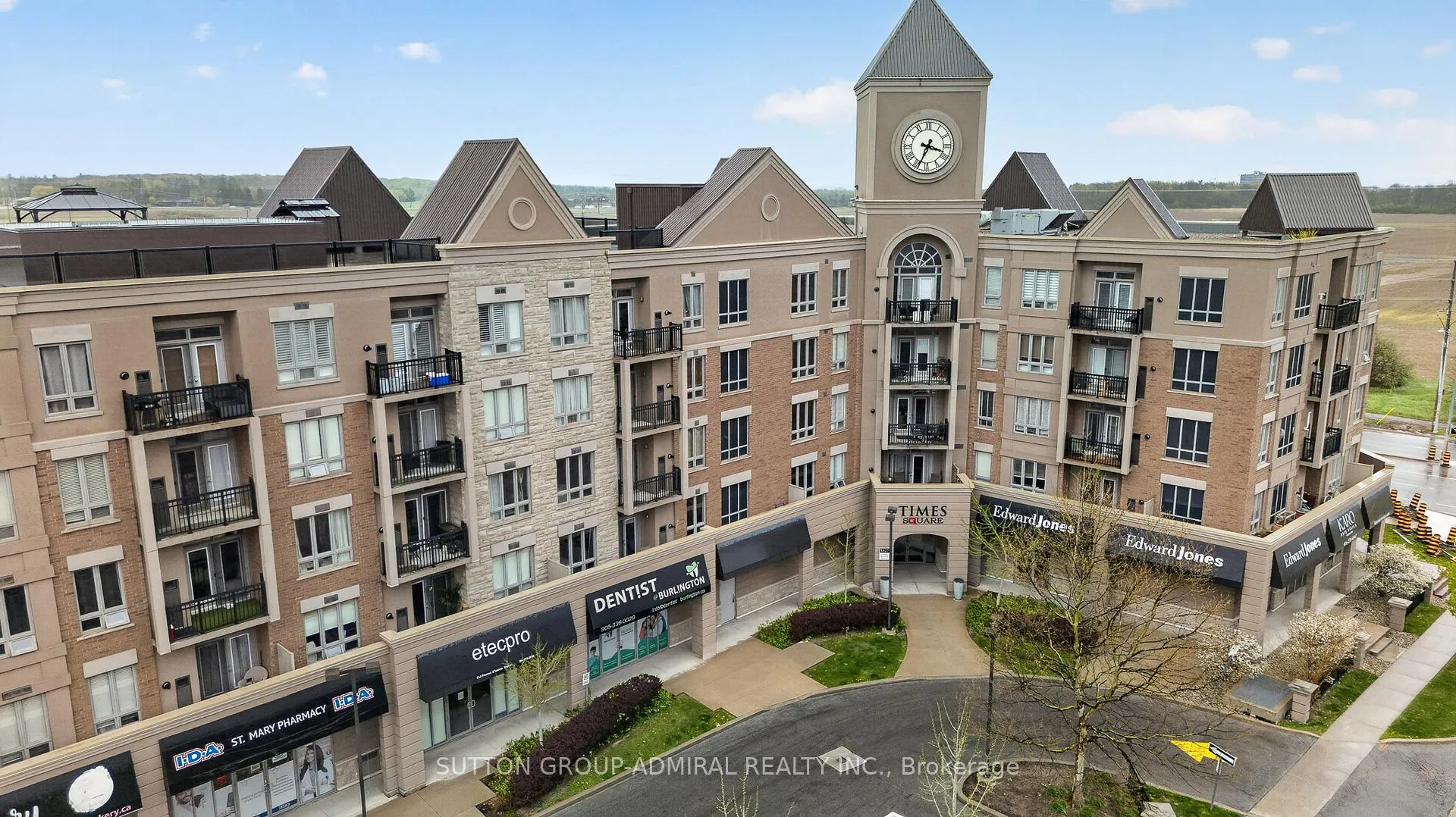 Photo 26 of Unit 304, 5327 Upper Middle Road, Burlington, Orchard — HOMEH