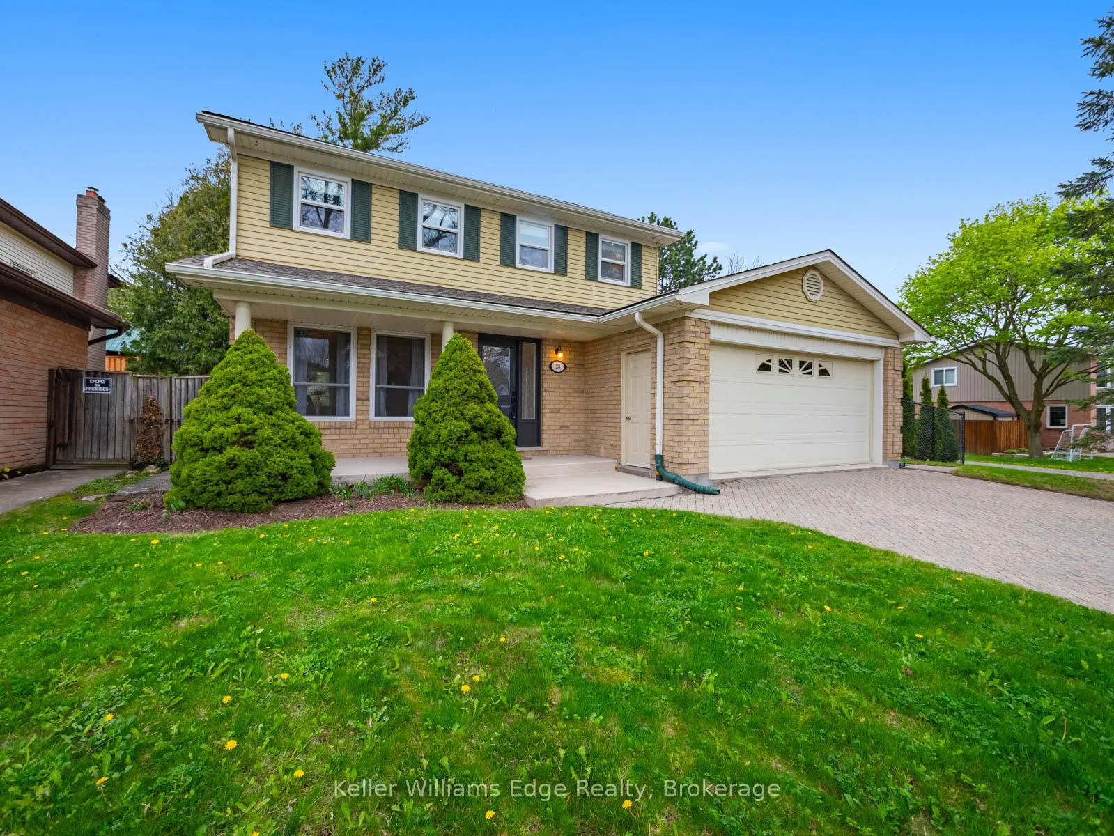Photo 1 of 23 Ridgewood Boulevard, Hamilton, Dundas — HOMEH