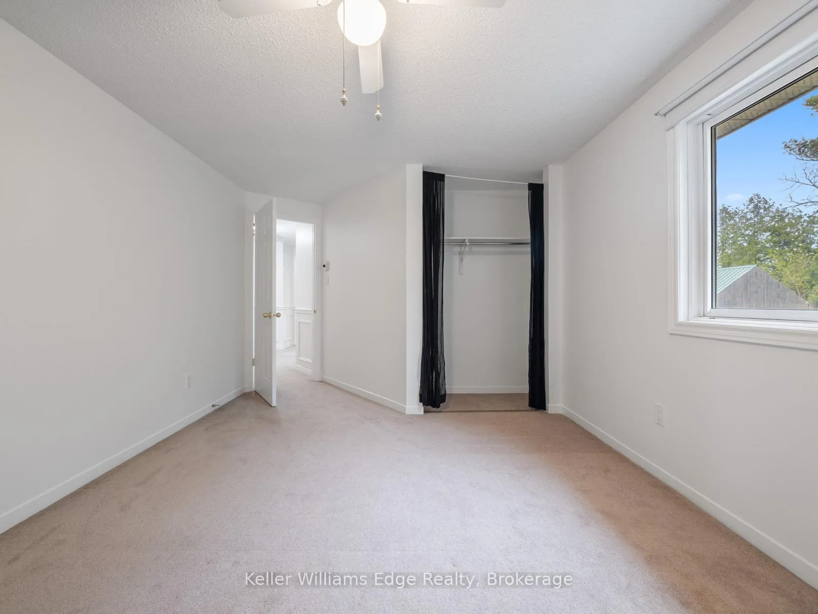 Photo 29 of 23 Ridgewood Boulevard, Hamilton, Dundas — HOMEH