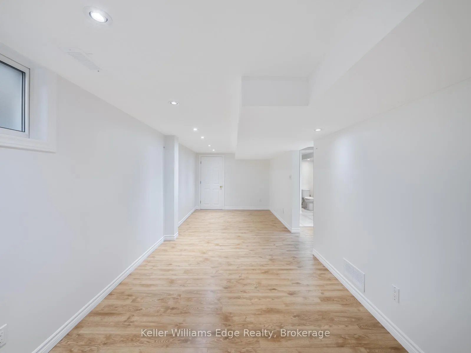 Photo 36 of 23 Ridgewood Boulevard, Hamilton, Dundas — HOMEH
