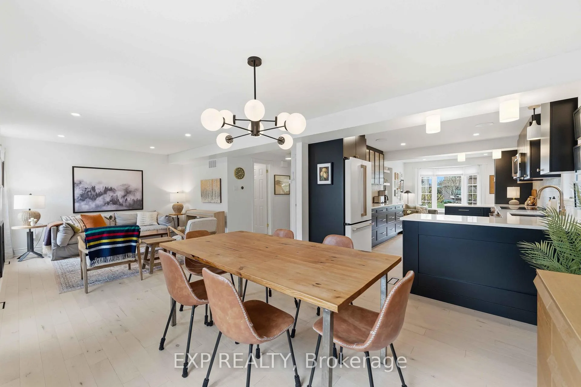 Photo 14 of 31 Four Seasons Drive, Ottawa, Borden Farm/Stewart Farm/Carleton Heights/Parkwood Hills — HOMEH