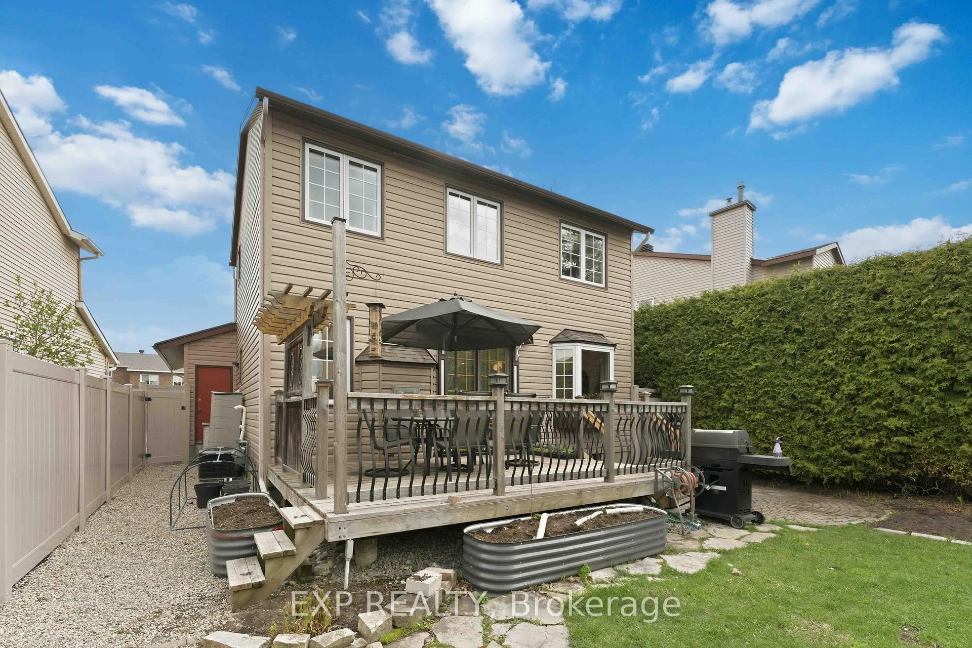 Photo 42 of 31 Four Seasons Drive, Ottawa, Borden Farm/Stewart Farm/Carleton Heights/Parkwood Hills — HOMEH