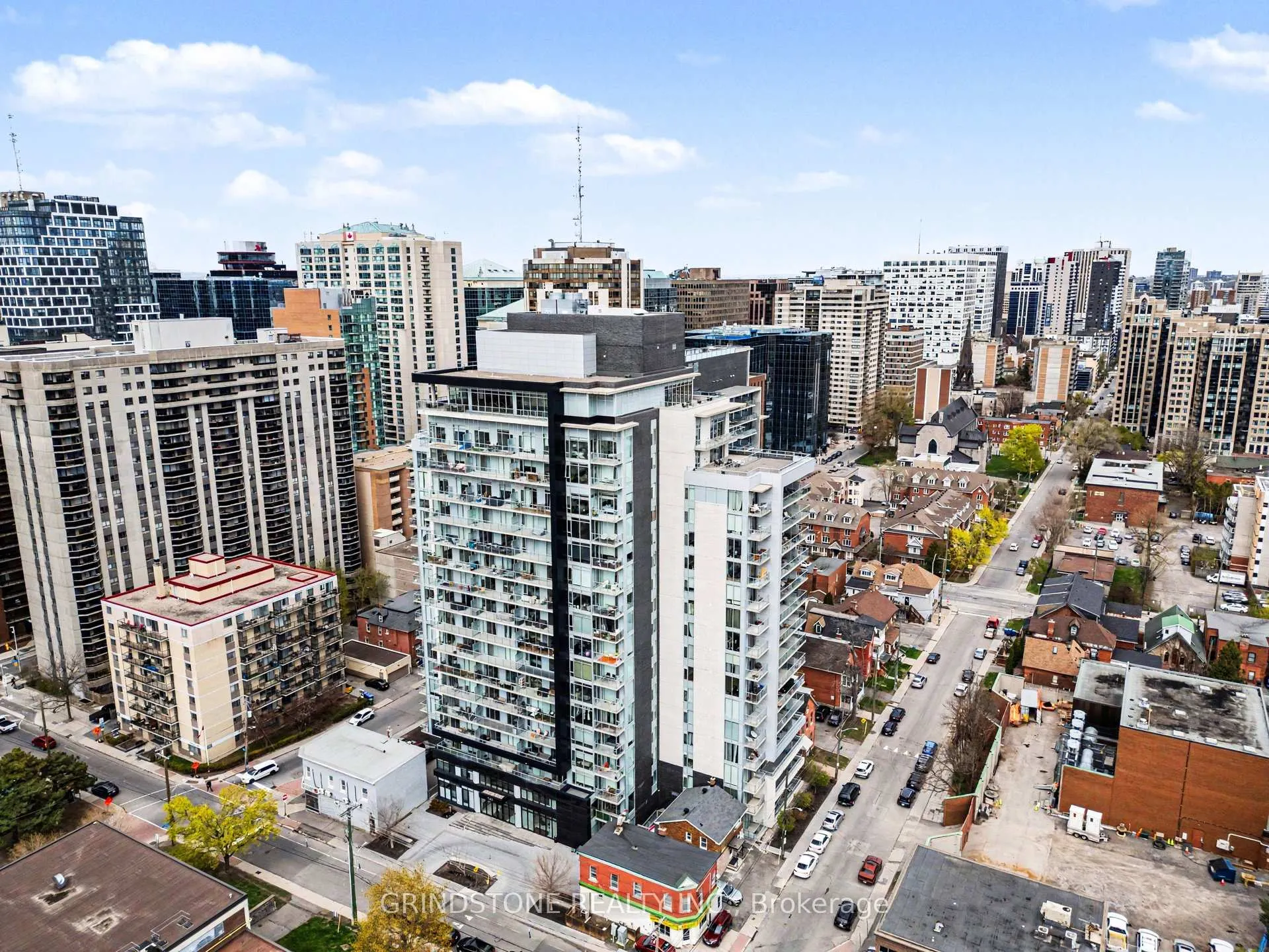 Front of Unit 501, 255 Bay Street