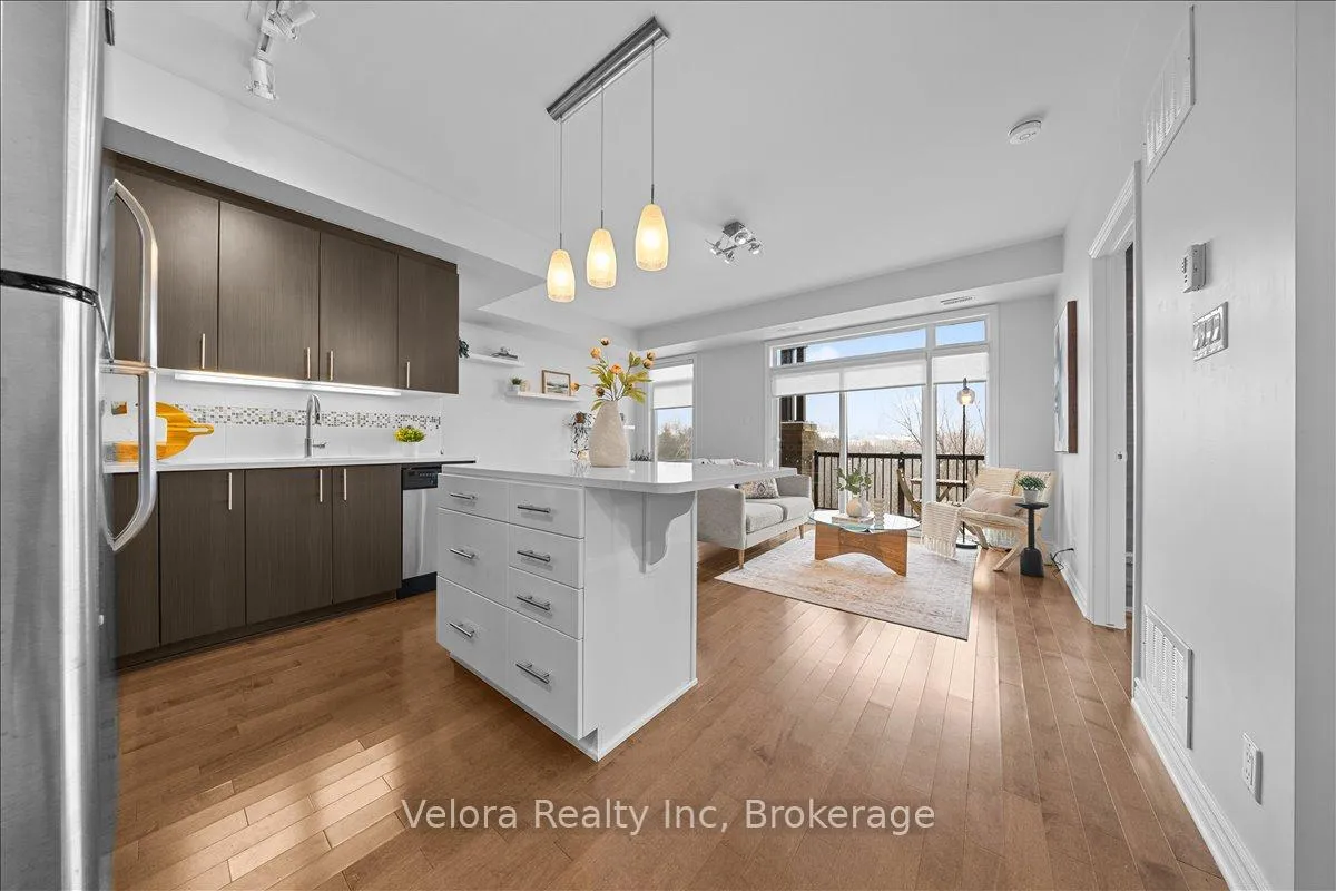 Photo 5 of Unit 303, 705 Beauparc Private, Ottawa, Cyrville — HOMEH