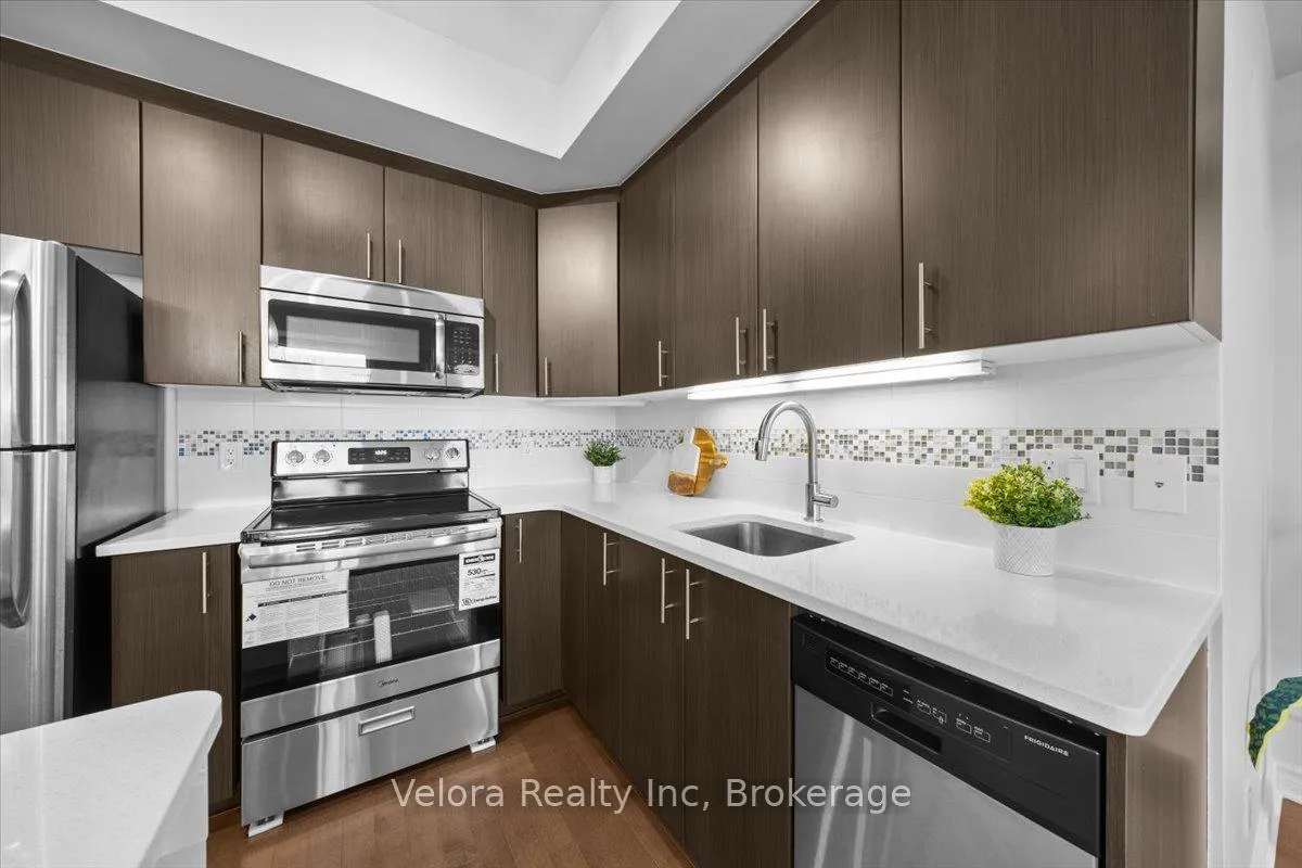 Photo 7 of Unit 303, 705 Beauparc Private, Ottawa, Cyrville — HOMEH