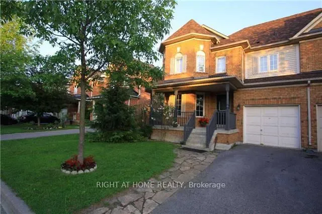 Photo 2 of 5 Steckley Street, Aurora, Bayview Wellington — HOMEH
