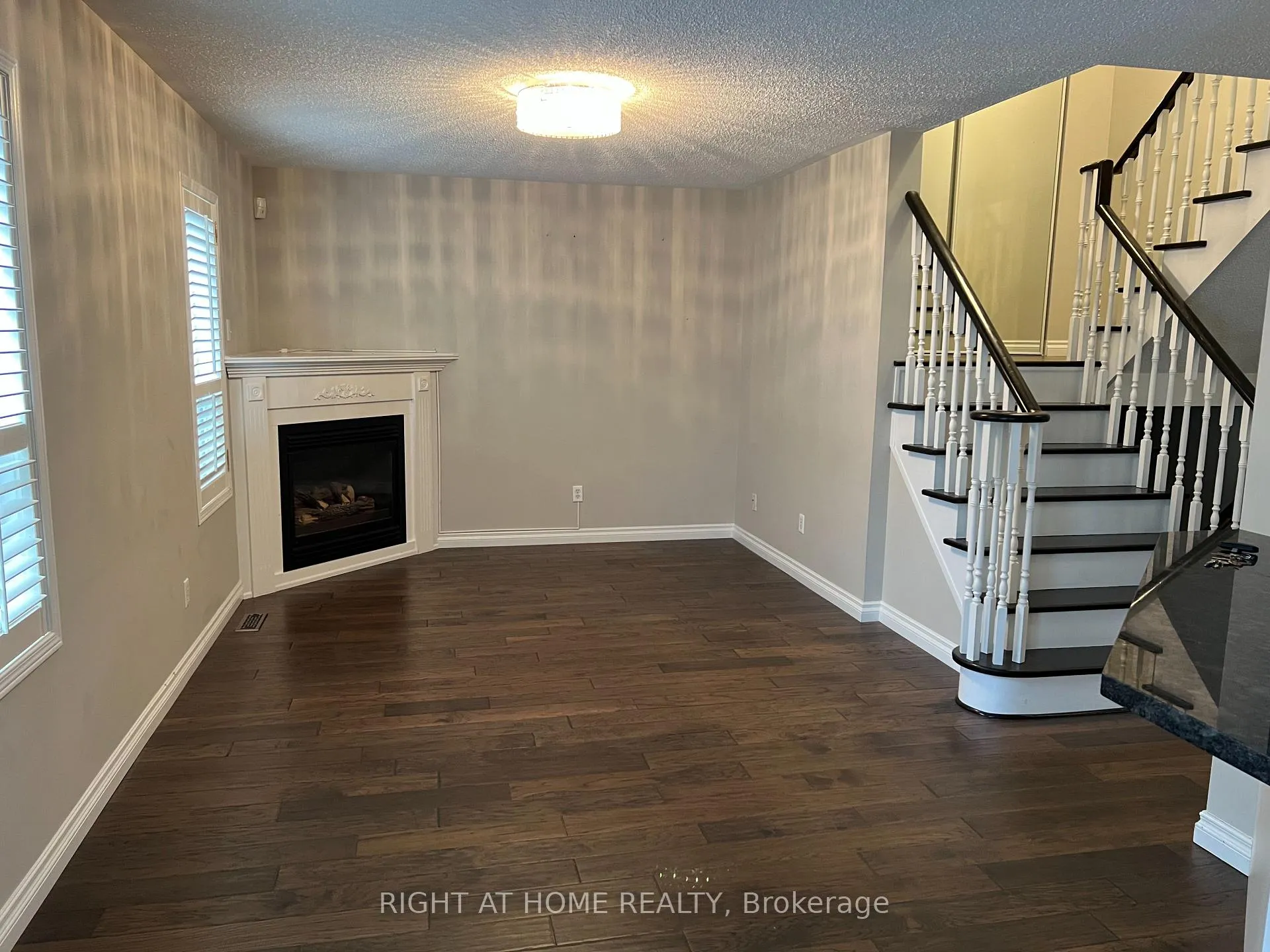 Photo 9 of 5 Steckley Street, Aurora, Bayview Wellington — HOMEH