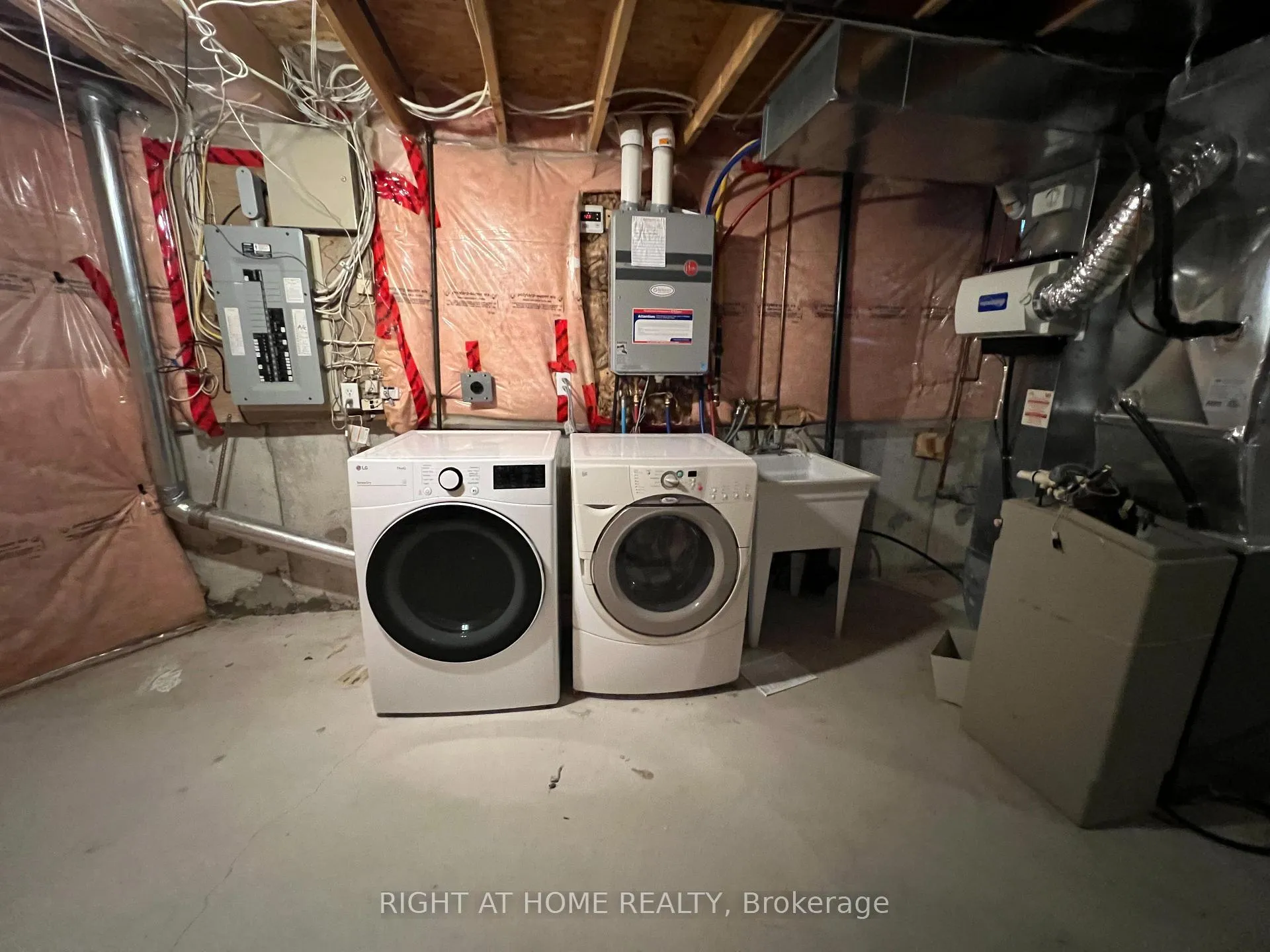 Photo 20 of 5 Steckley Street, Aurora, Bayview Wellington — HOMEH