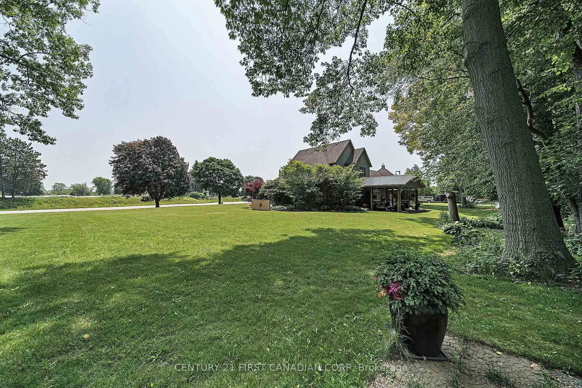 Photo 42 of 42580 Roberts Line, Central Elgin, Rural Central Elgin — HOMEH