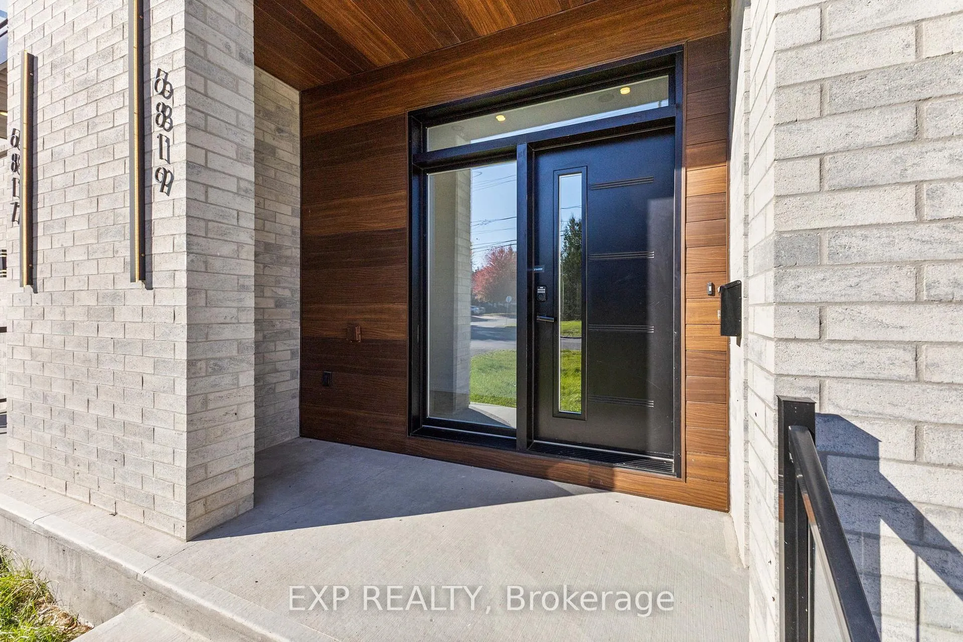 Photo 3 of 6819 Notre Dame Street, Ottawa, Chateauneuf — HOMEH