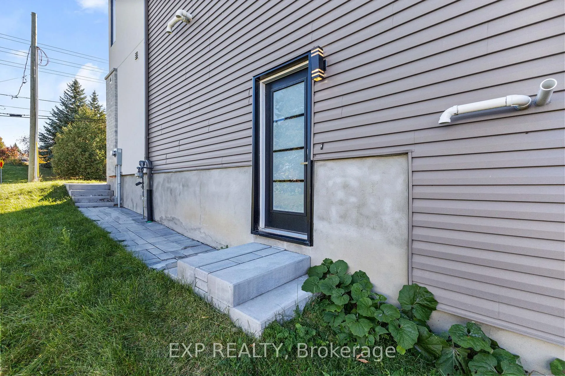 Photo 38 of 6819 Notre Dame Street, Ottawa, Chateauneuf — HOMEH