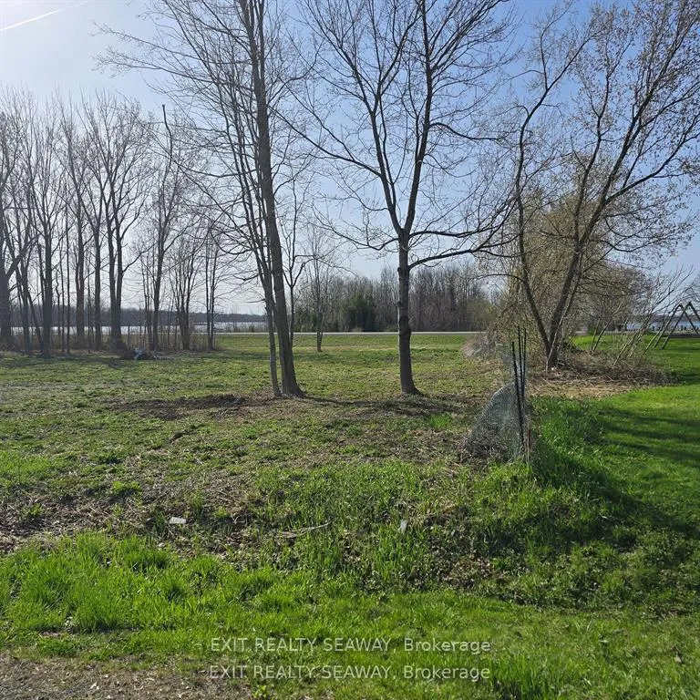 Photo 1 of 004 Manning Road, South Stormont, South Stormont (Osnabruck) Twp — HOMEH