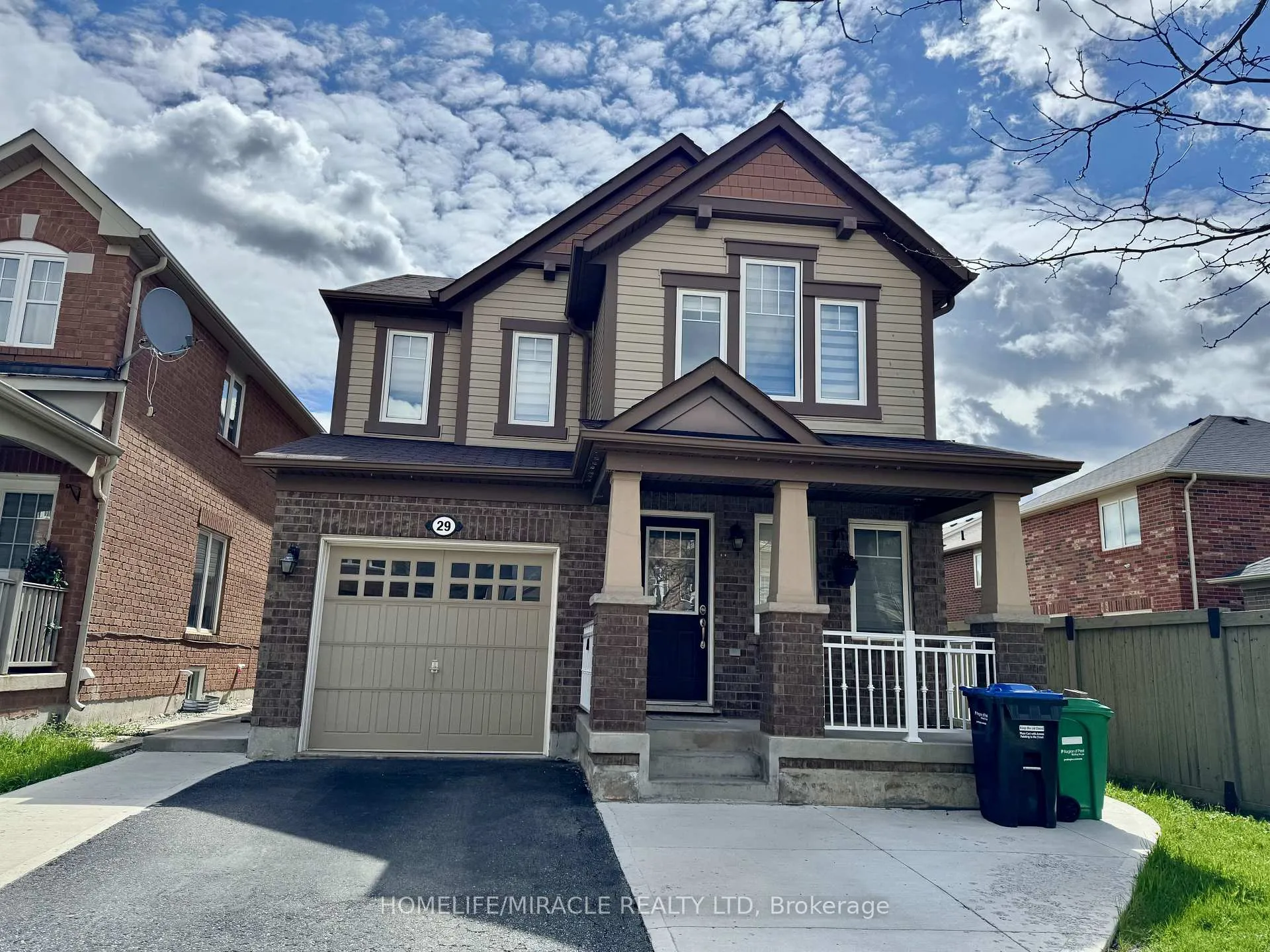 Photo 1 of Unit Main, 29 Lathbury Street, Brampton, Northwest Brampton — HOMEH