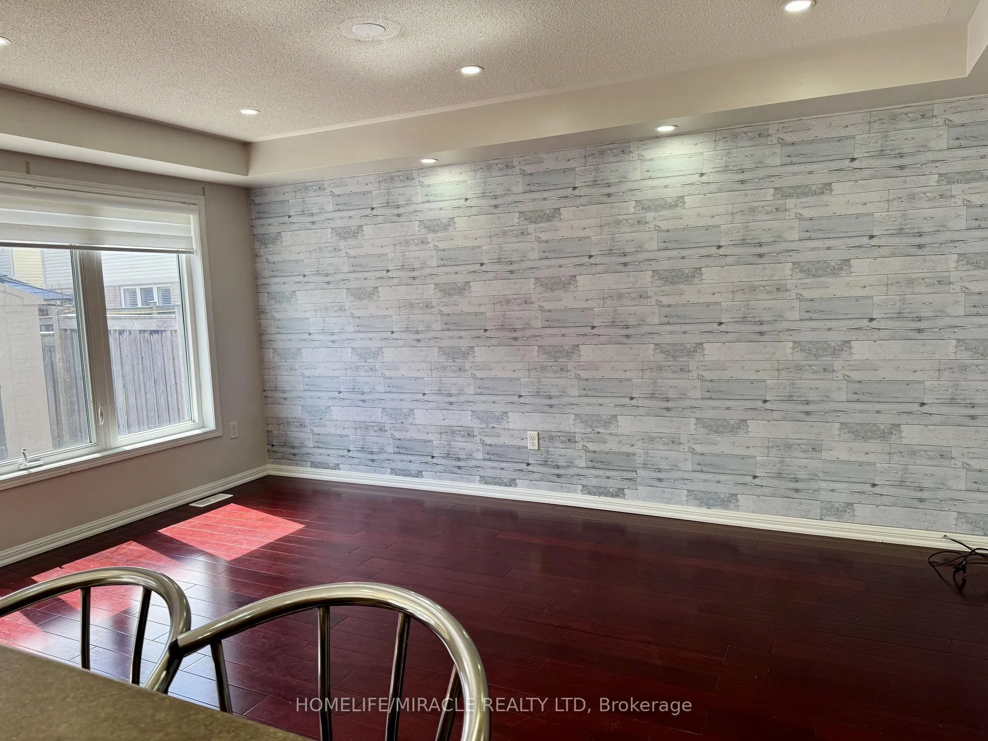 Photo 6 of Unit Main, 29 Lathbury Street, Brampton, Northwest Brampton — HOMEH