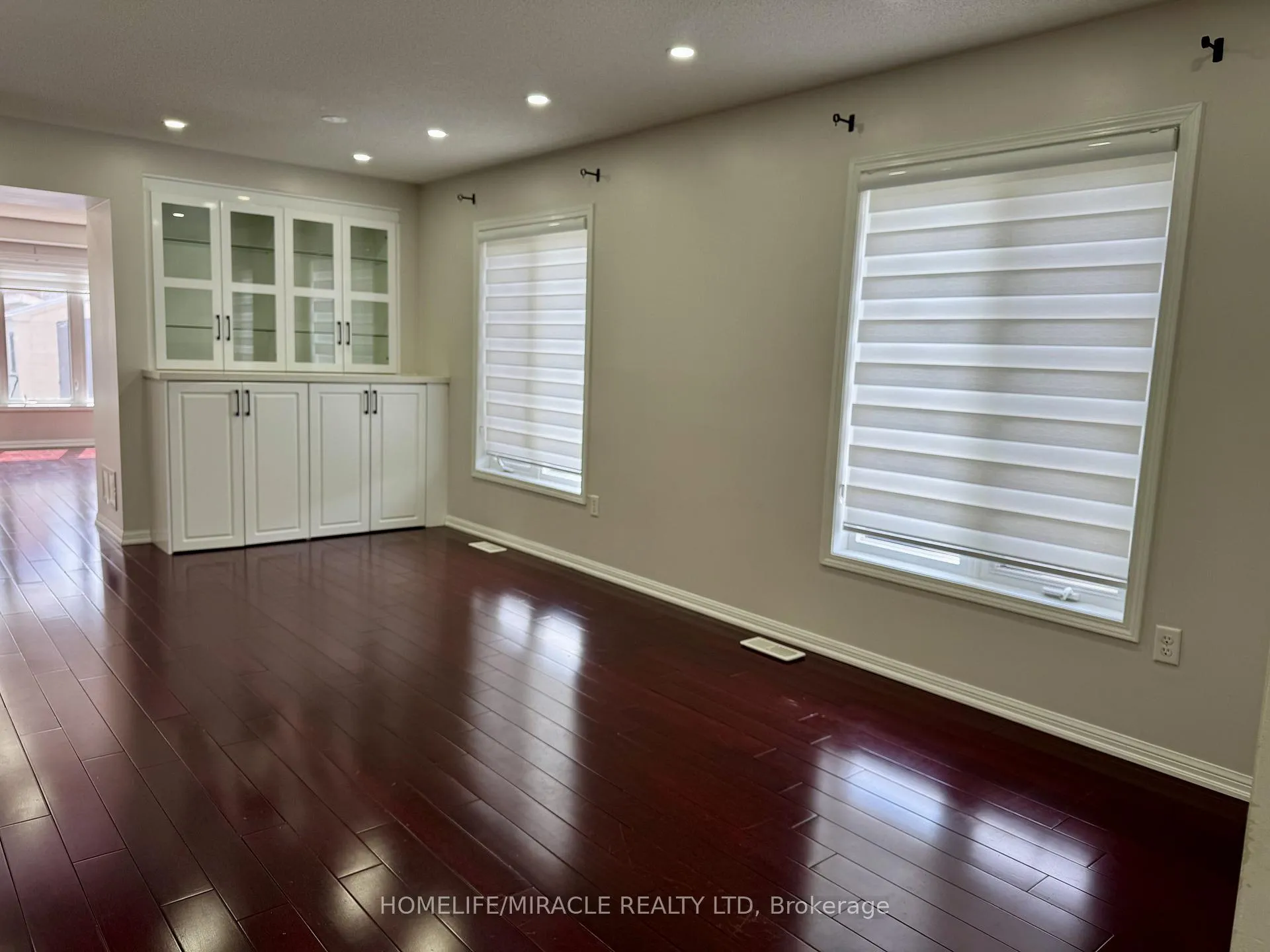 Photo 7 of Unit Main, 29 Lathbury Street, Brampton, Northwest Brampton — HOMEH