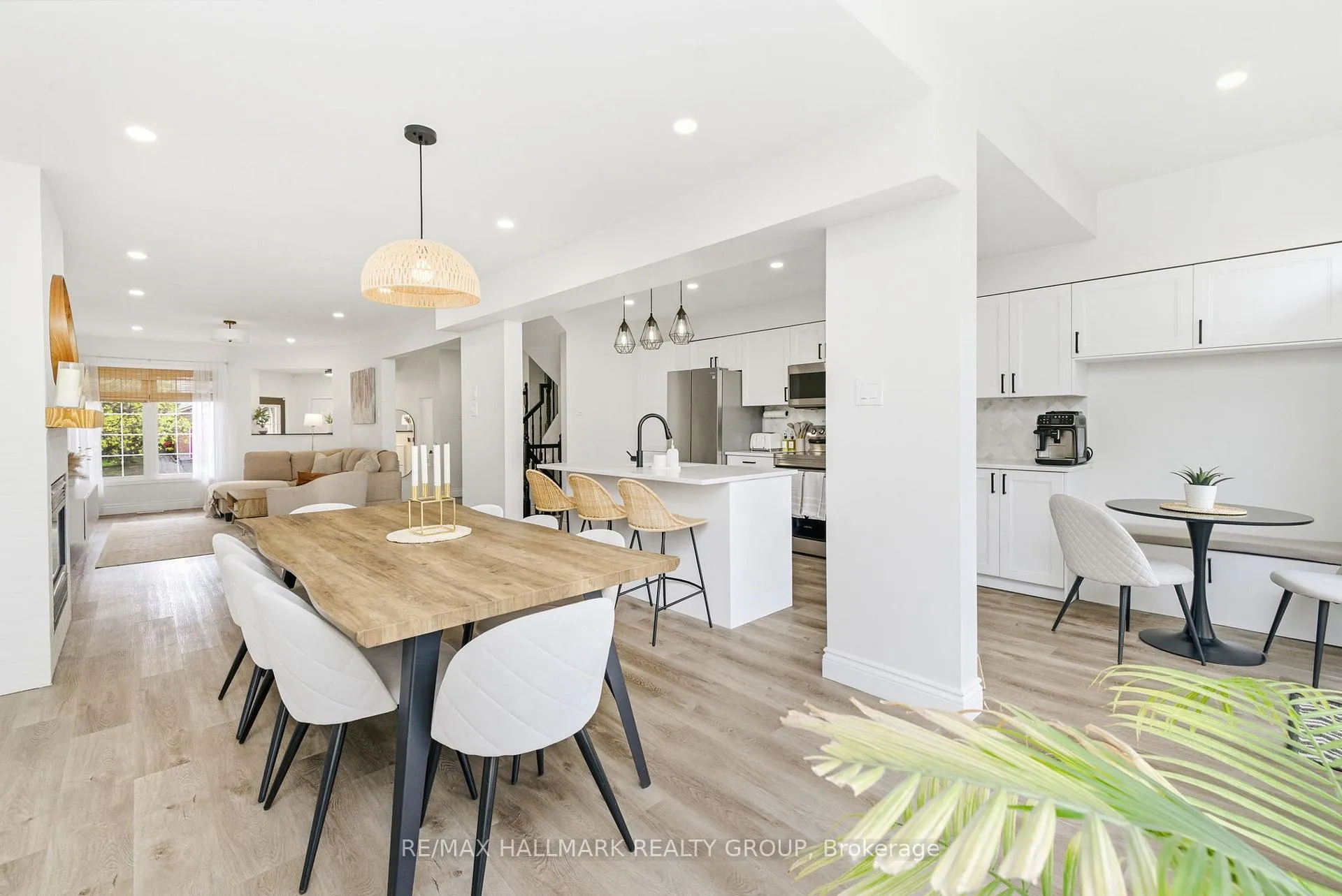 Photo 13 of 11 Binbury Way, Ottawa, Hunt Club Park/Greenboro — HOMEH